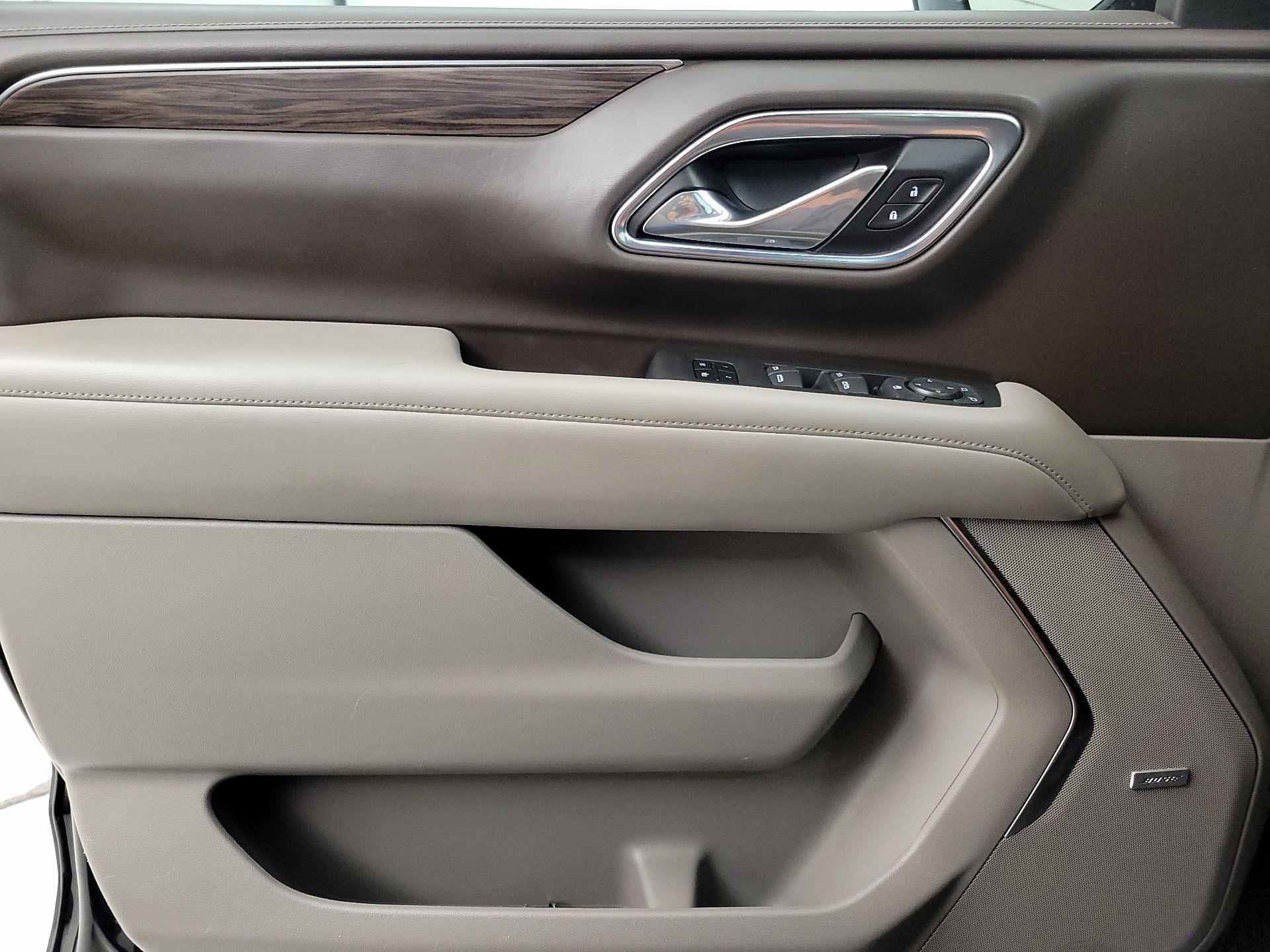 Thumbnail: 2021 Chevrolet Tahoe - 12