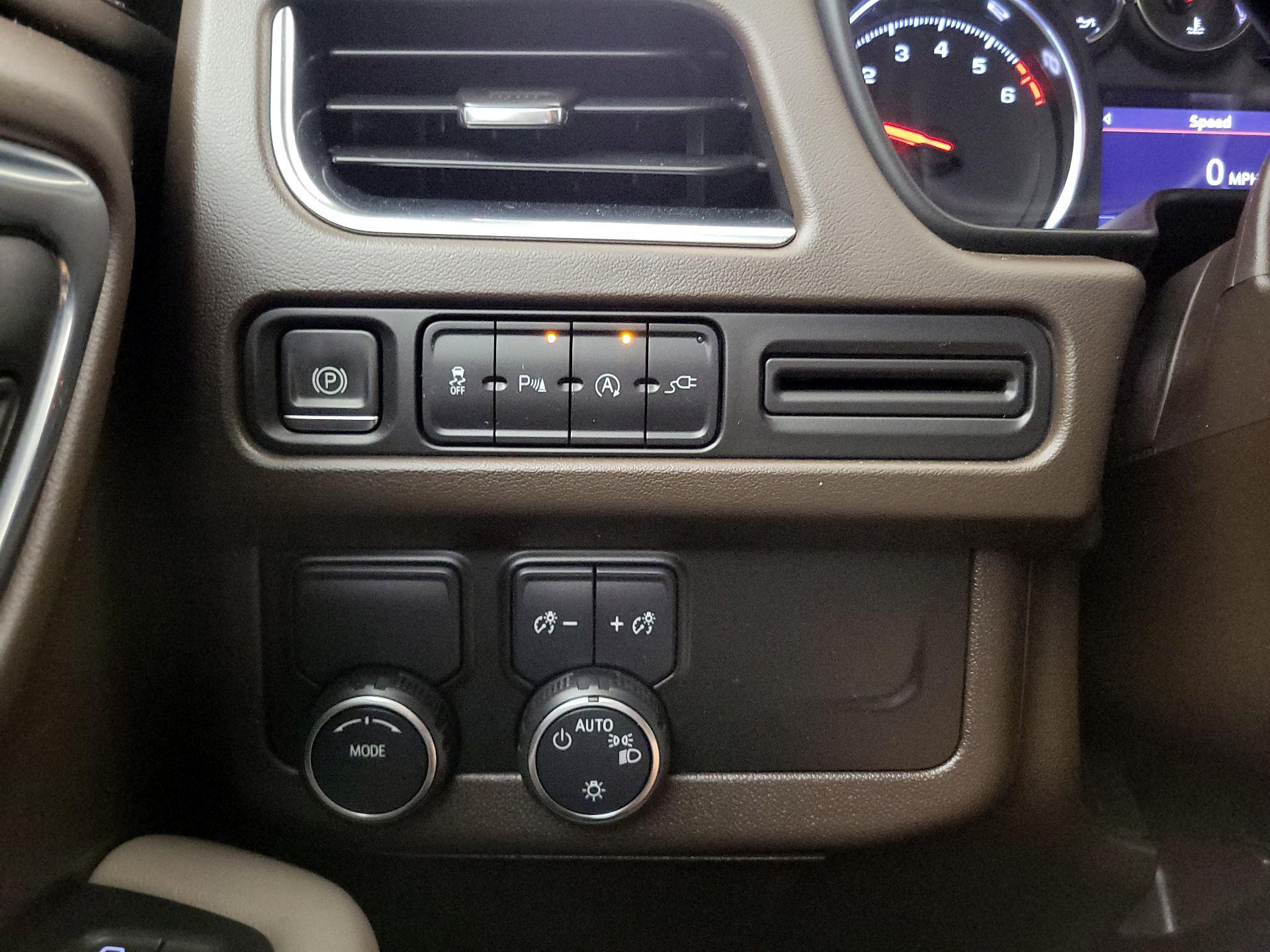 Thumbnail: 2021 Chevrolet Tahoe - 13