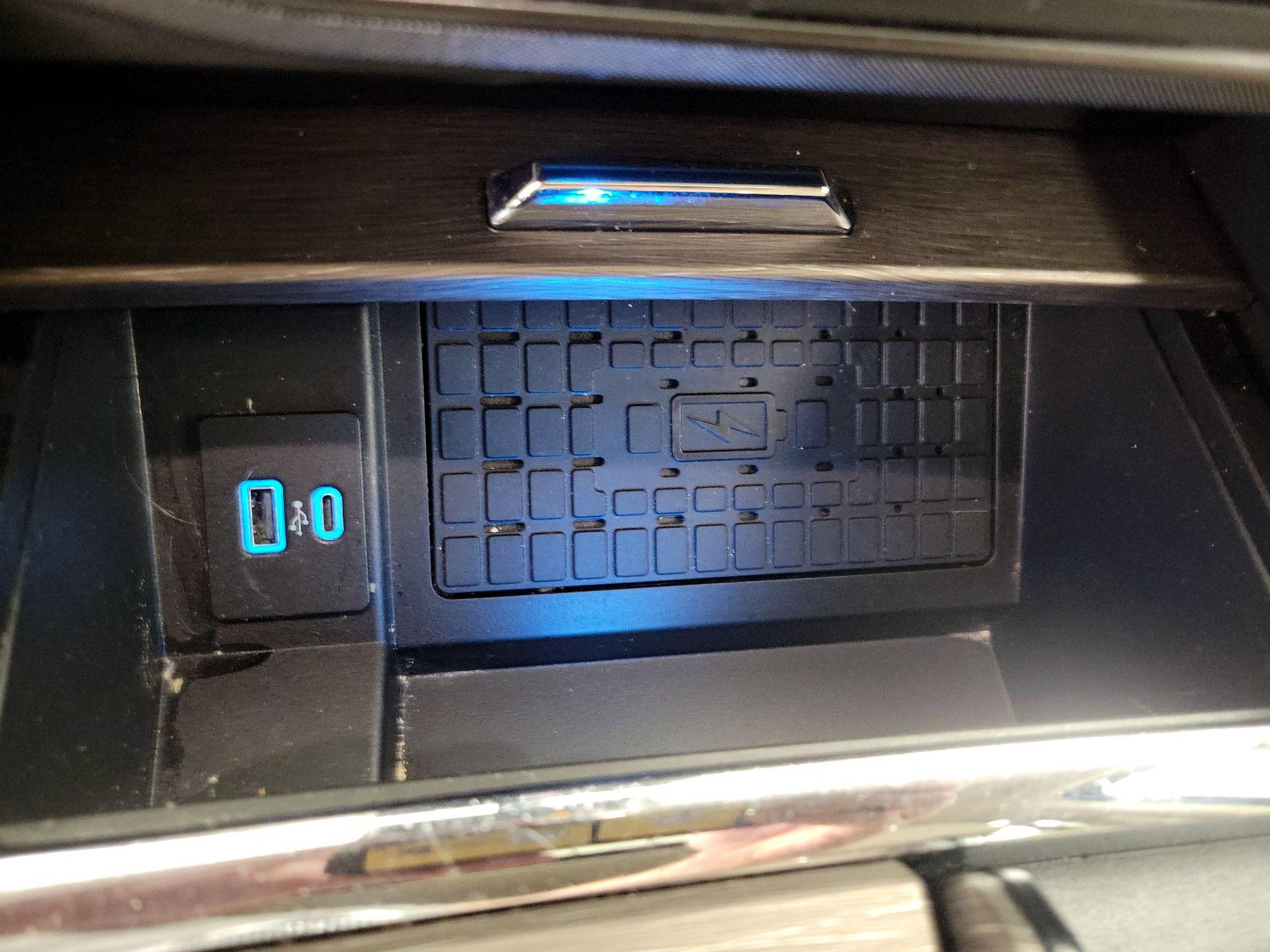 Thumbnail: 2024 Ford Expedition MAX - 19