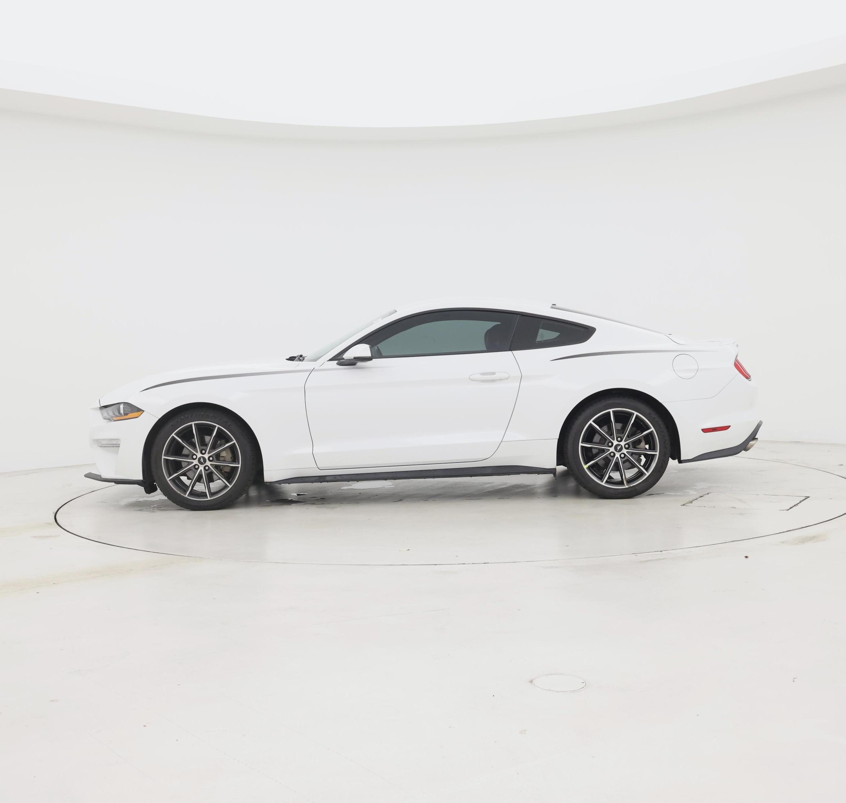 Thumbnail: 2018 Ford Mustang - 3