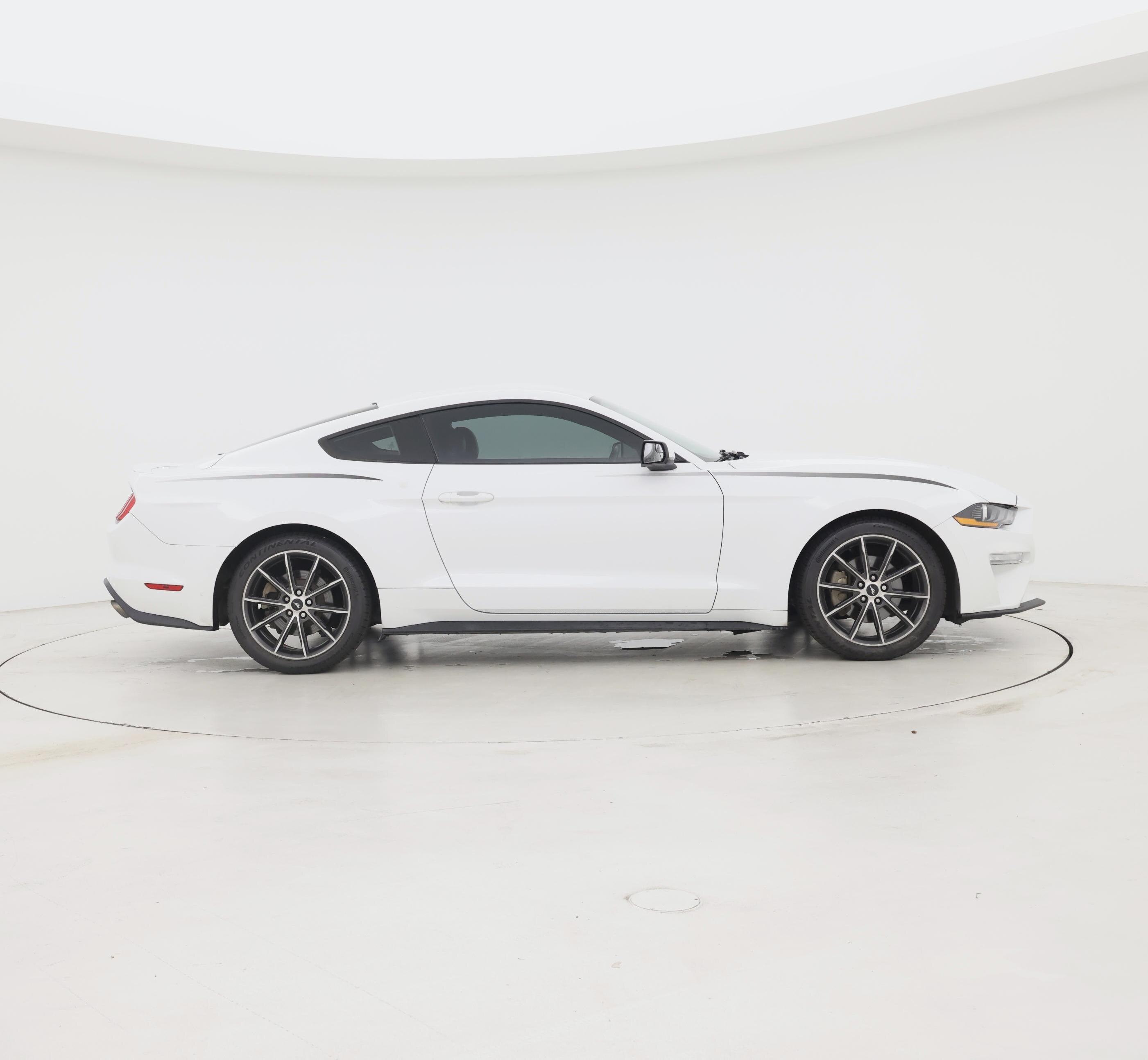 Thumbnail: 2018 Ford Mustang - 7