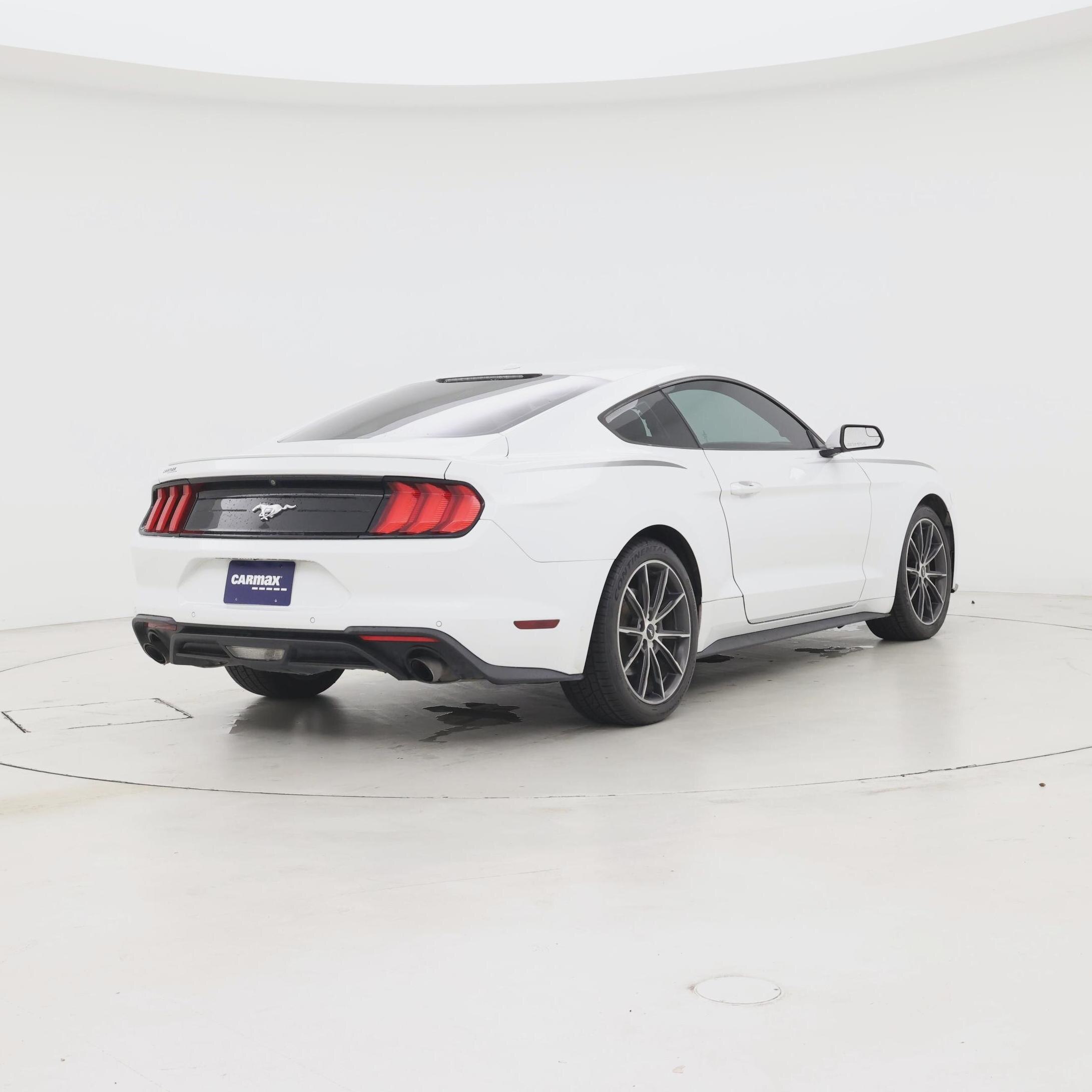 Thumbnail: 2018 Ford Mustang - 8