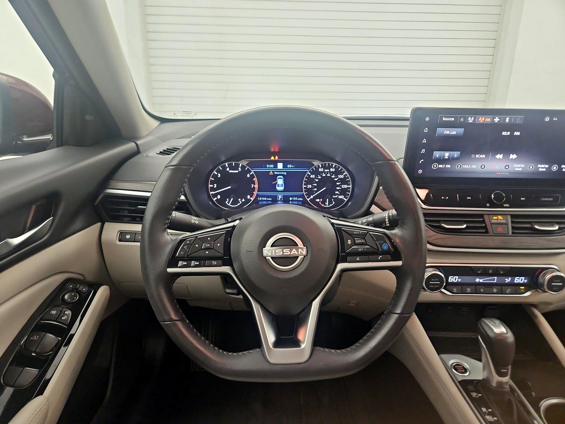 Thumbnail: 2024 Nissan Altima - 10