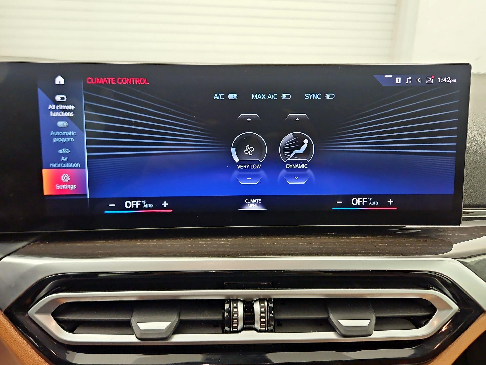 Thumbnail: 2023 BMW i4 - 16