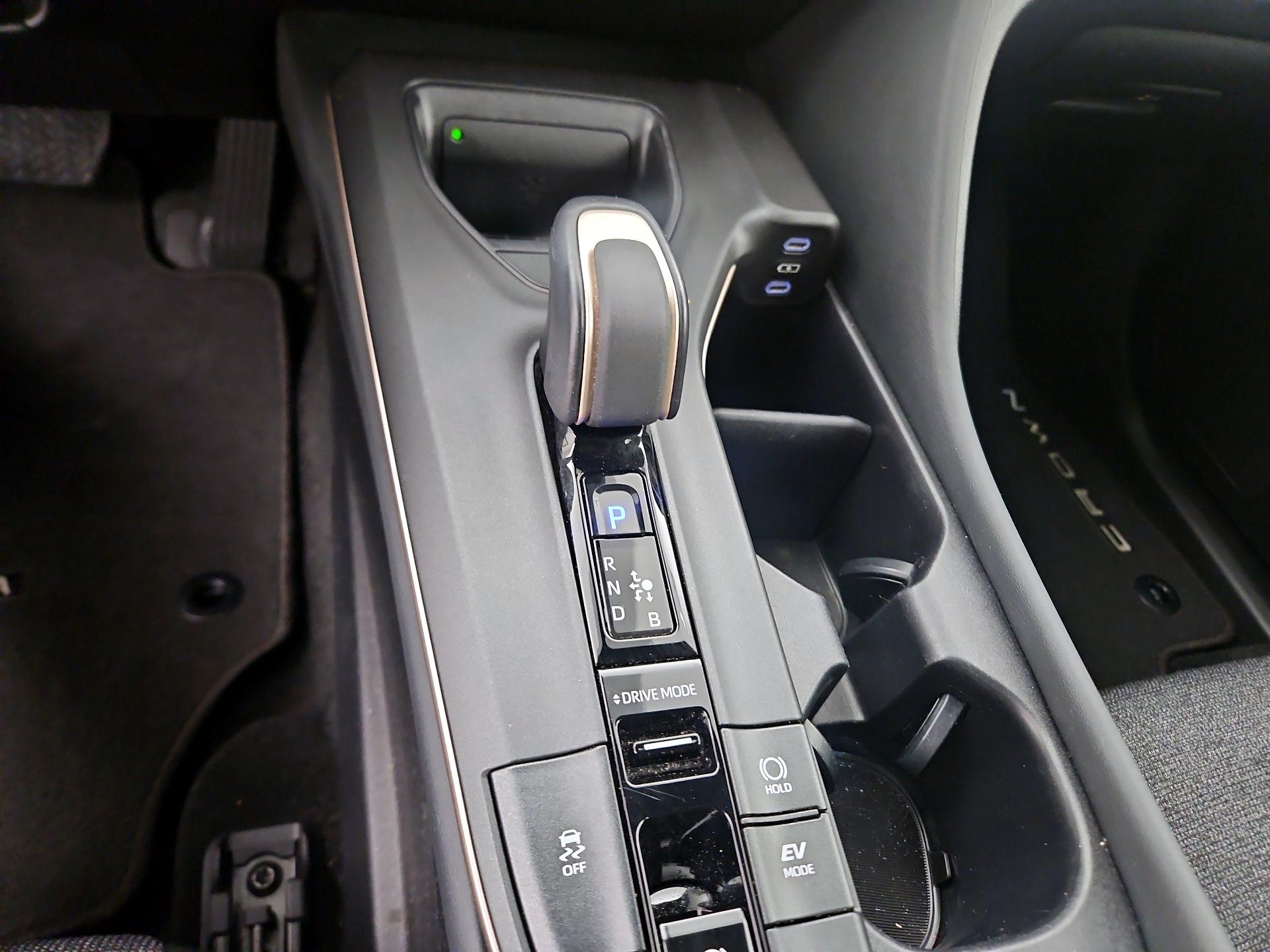 Thumbnail: 2023 Toyota Crown - 16