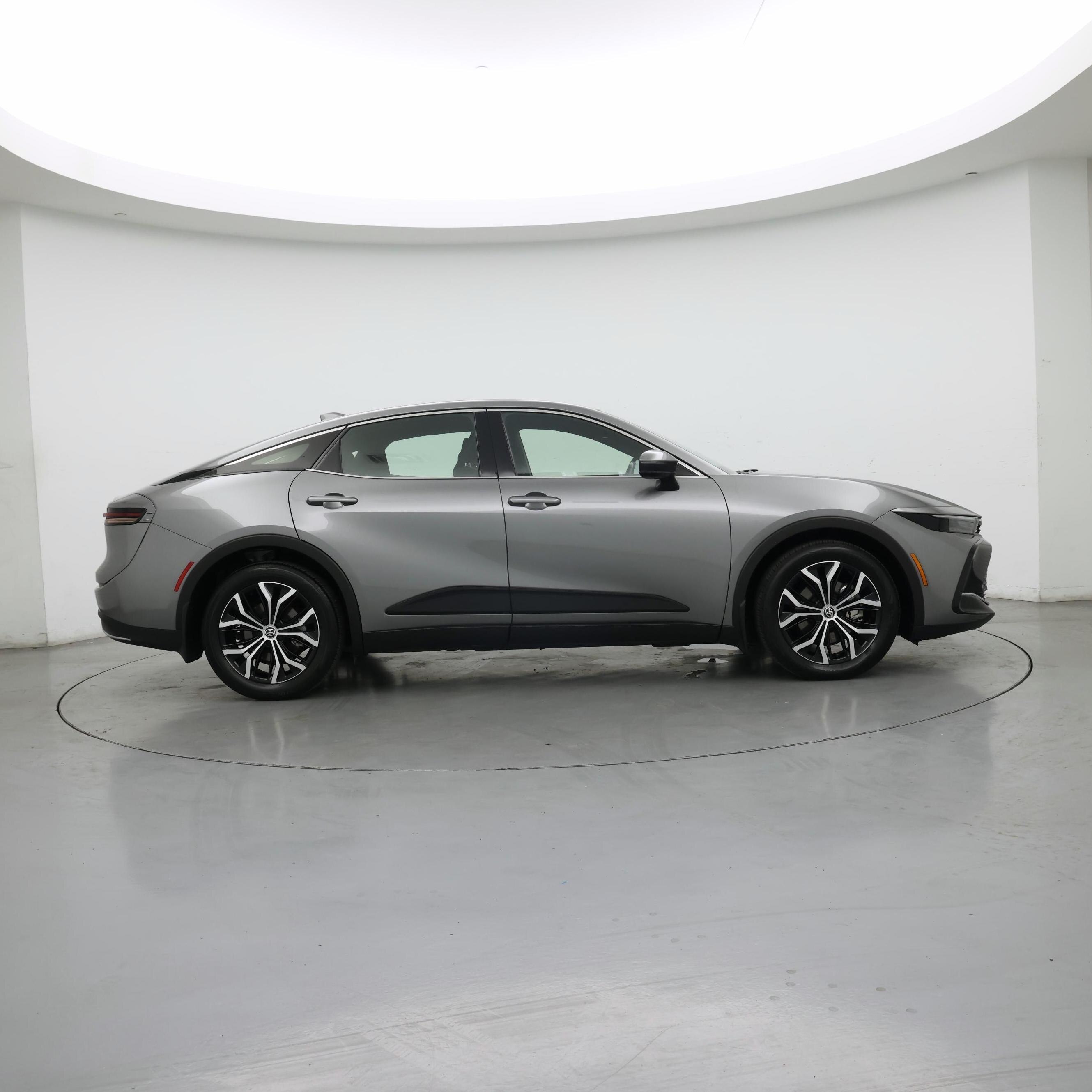 Thumbnail: 2023 Toyota Crown - 7