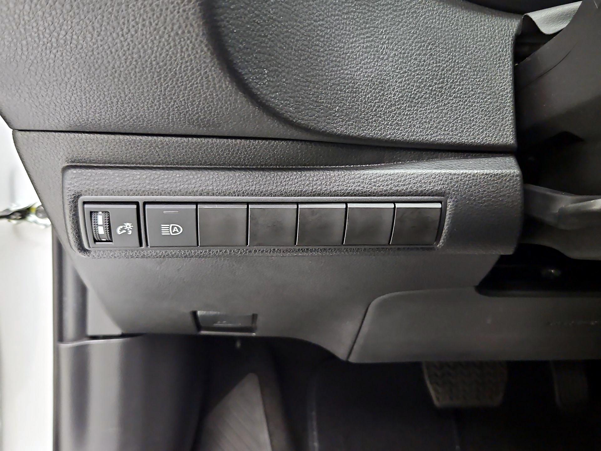 Thumbnail: 2025 Toyota Corolla - 13