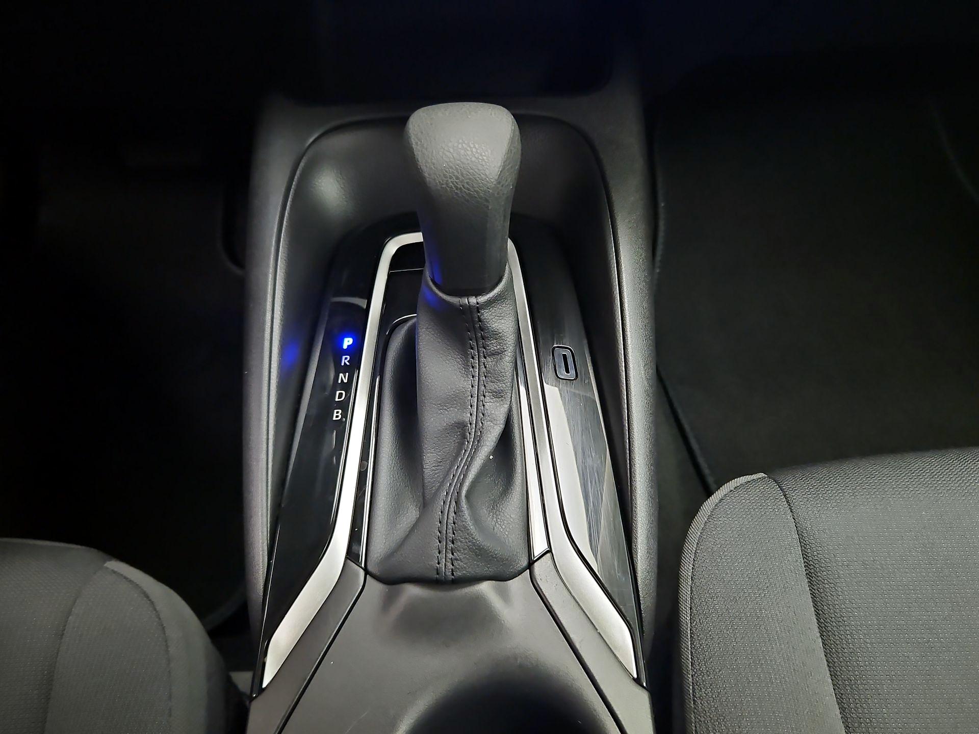 Thumbnail: 2025 Toyota Corolla - 17