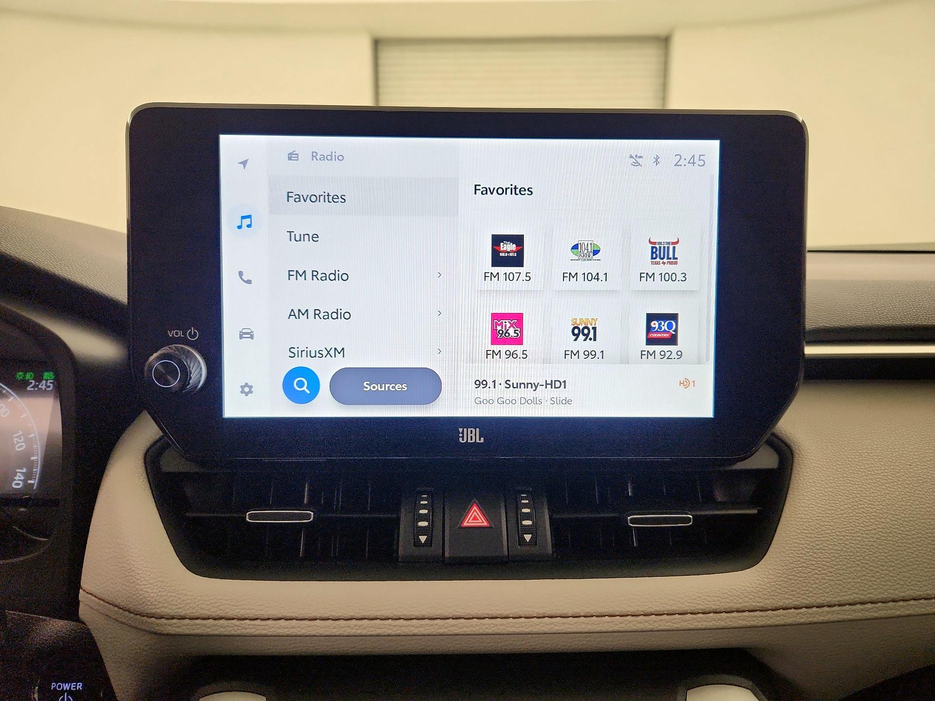 Thumbnail: 2023 Toyota RAV4 - 15