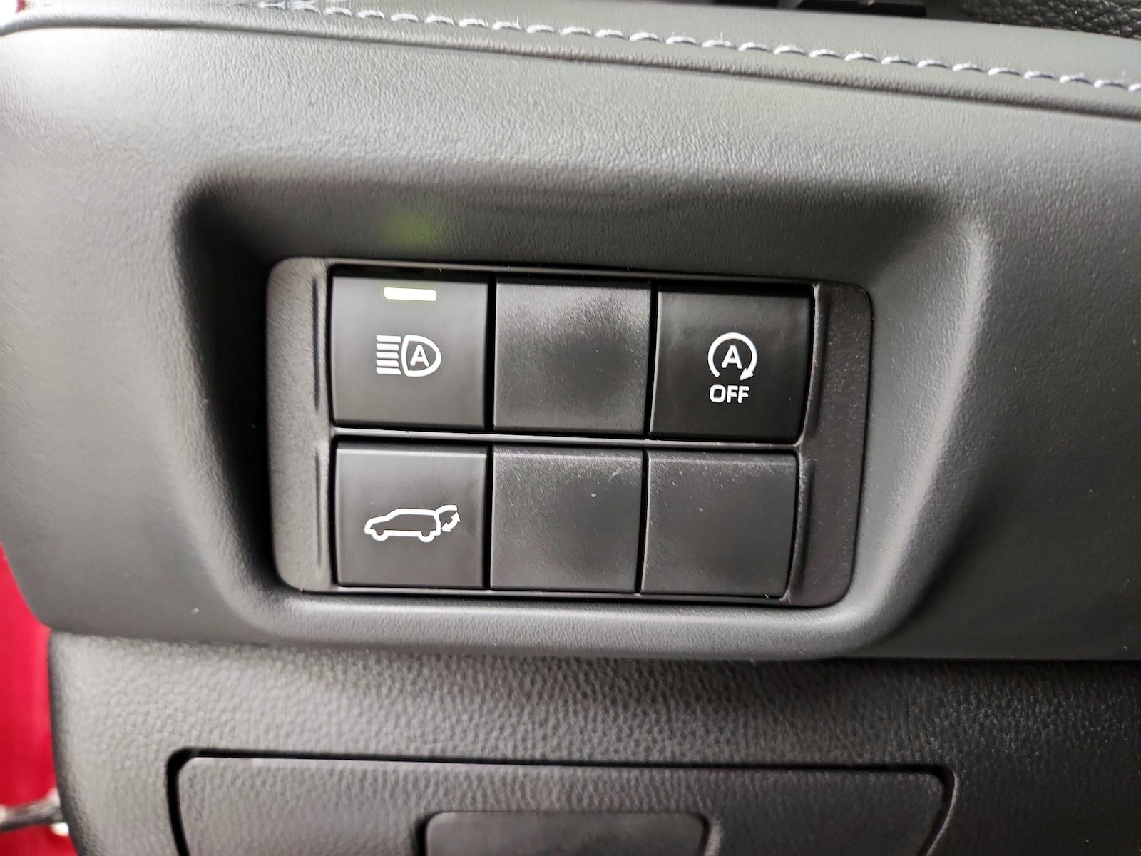 2025 Toyota Highlander XSE - Photo 14