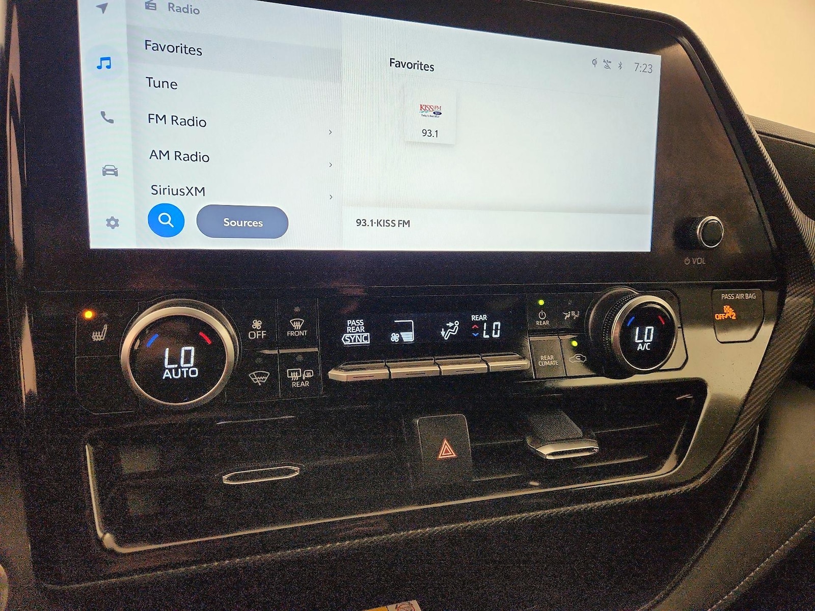 2025 Toyota Highlander XSE - Photo 18