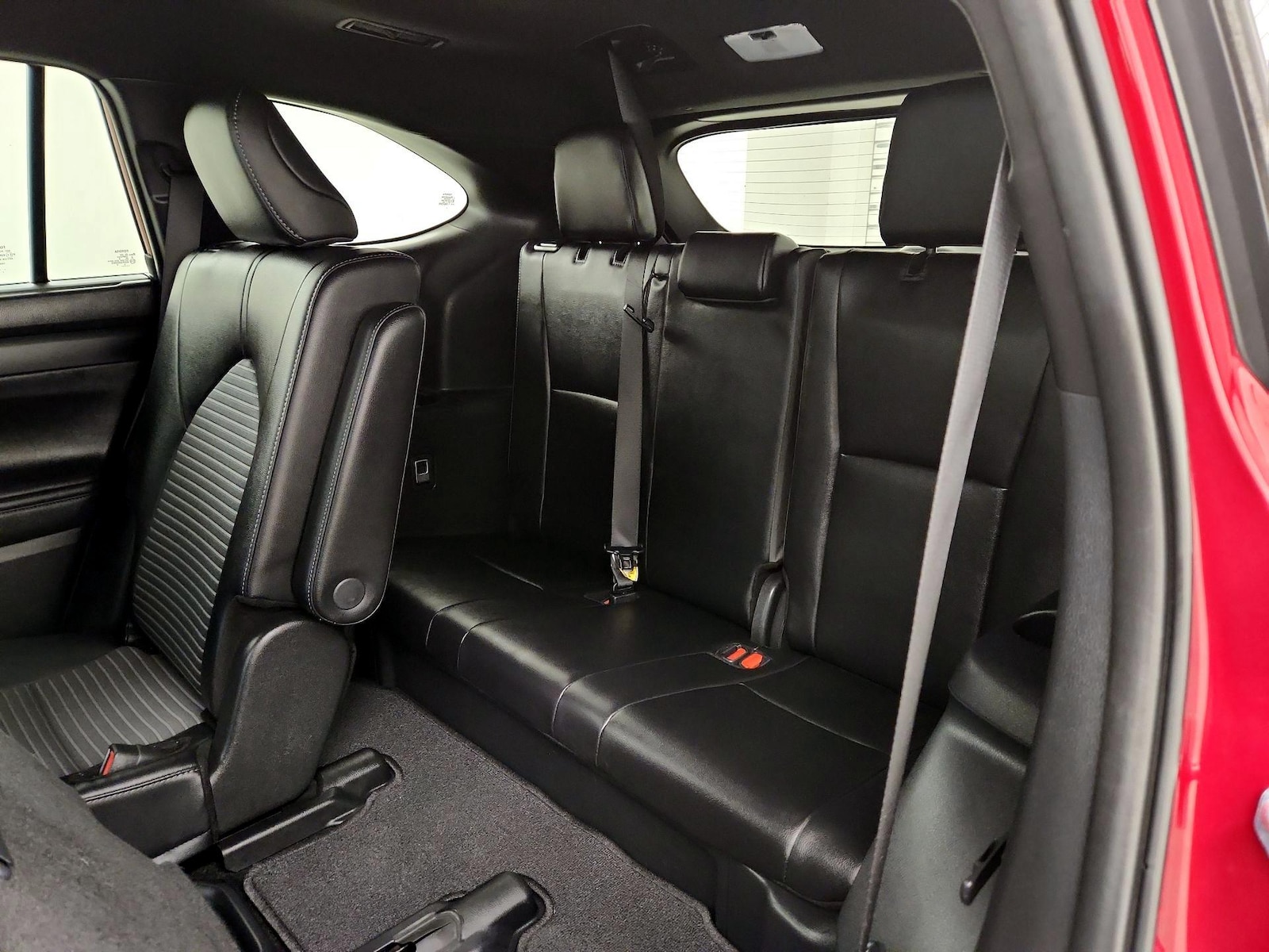 2025 Toyota Highlander XSE - Photo 23