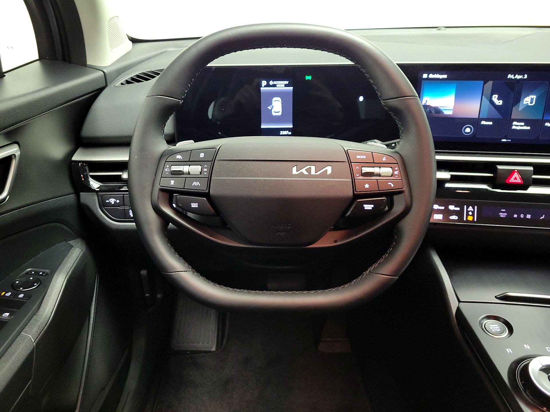 Thumbnail: 2026 Kia Sportage - 10