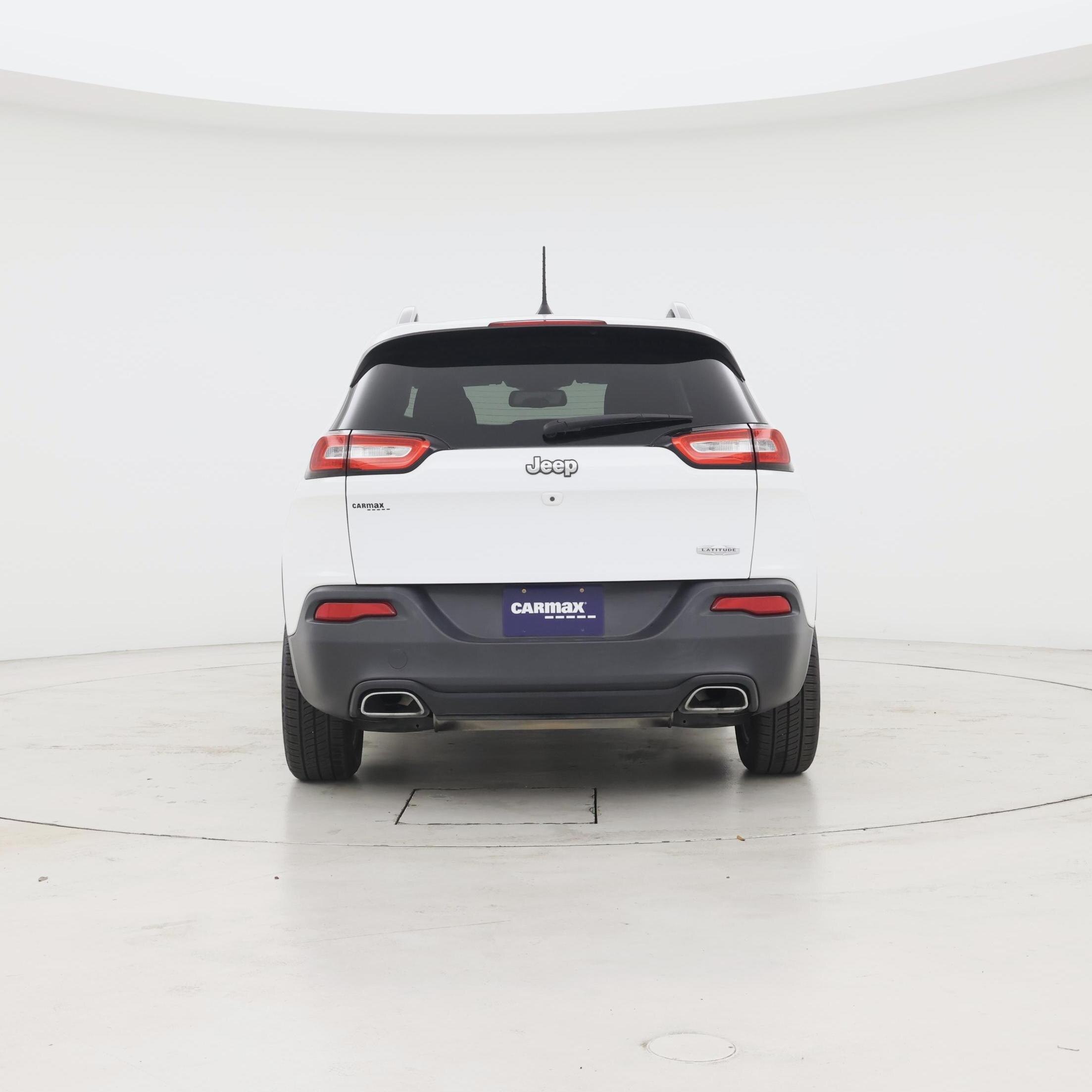 Thumbnail: 2017 Jeep Cherokee - 6