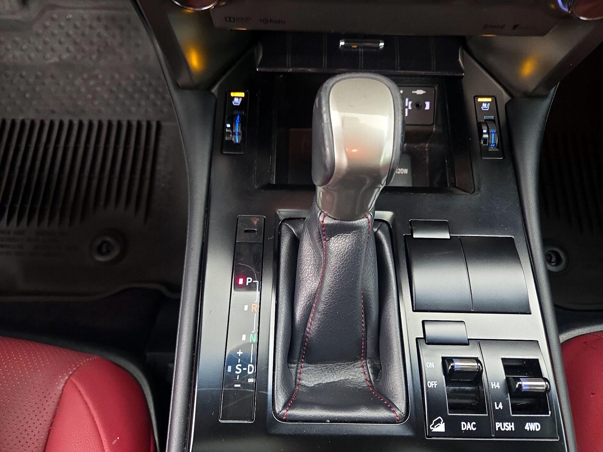 Thumbnail: 2020 Lexus GX - 18