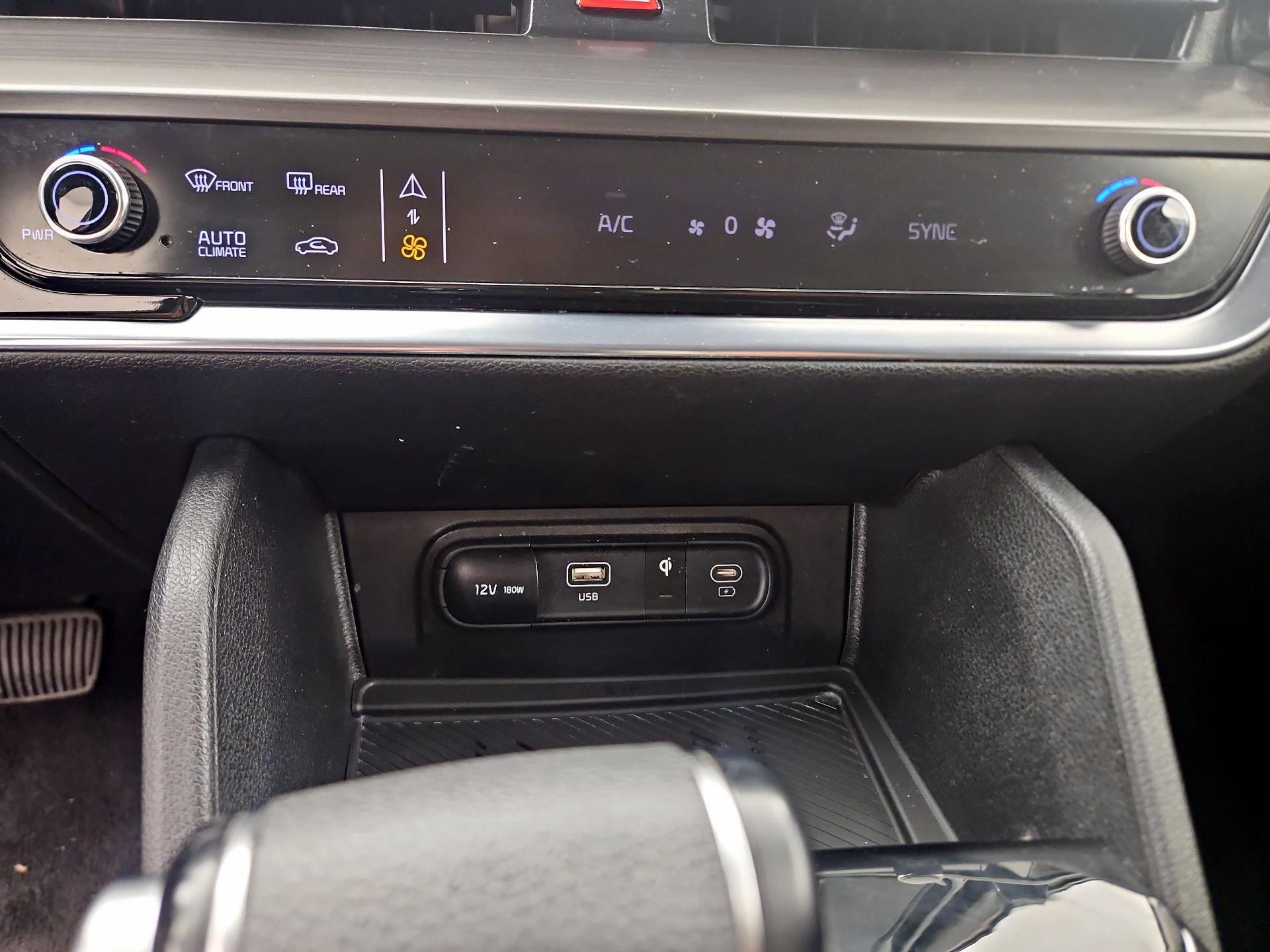 Thumbnail: 2024 Kia Sportage - 16