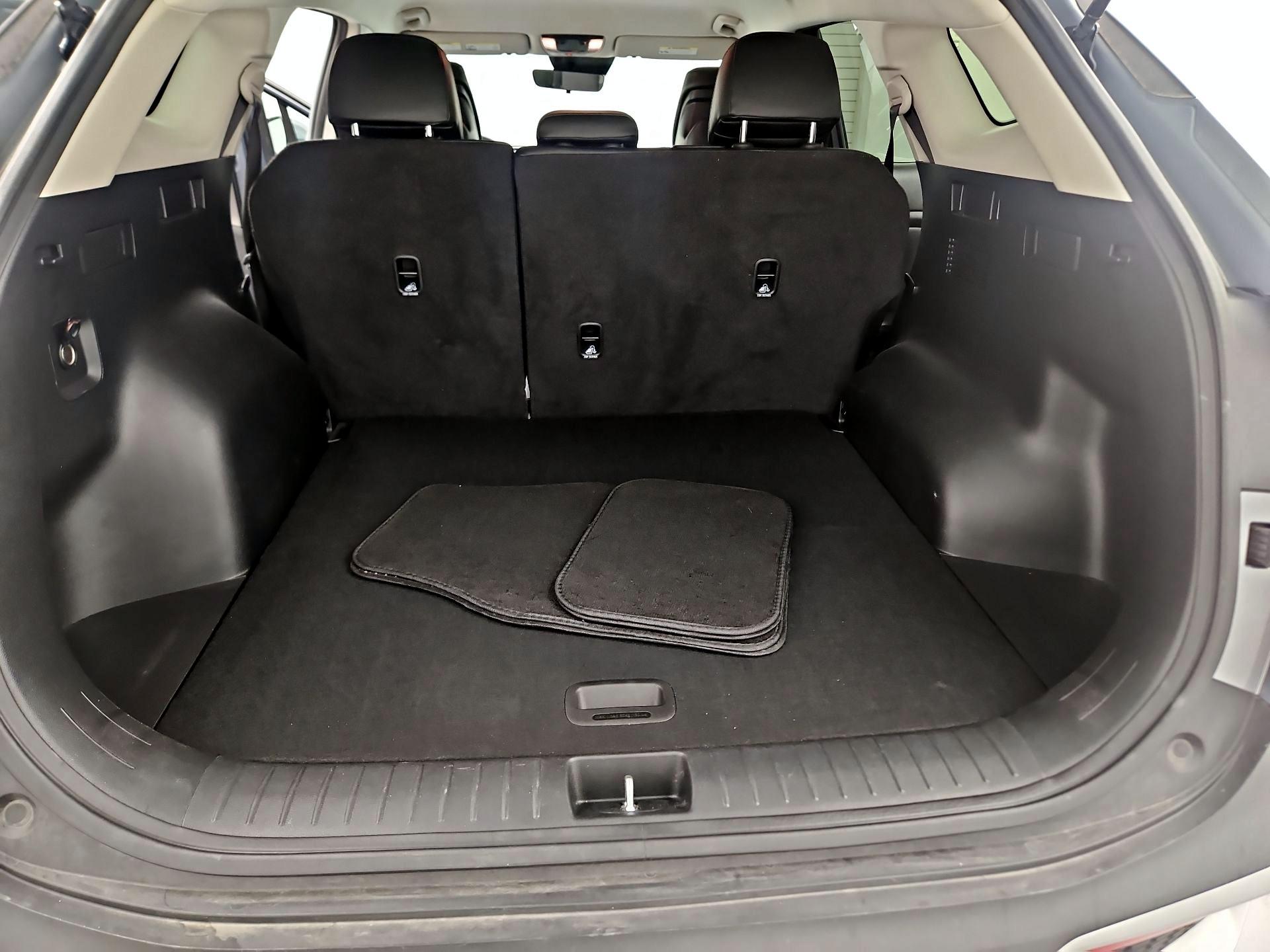 Thumbnail: 2024 Kia Sportage - 20