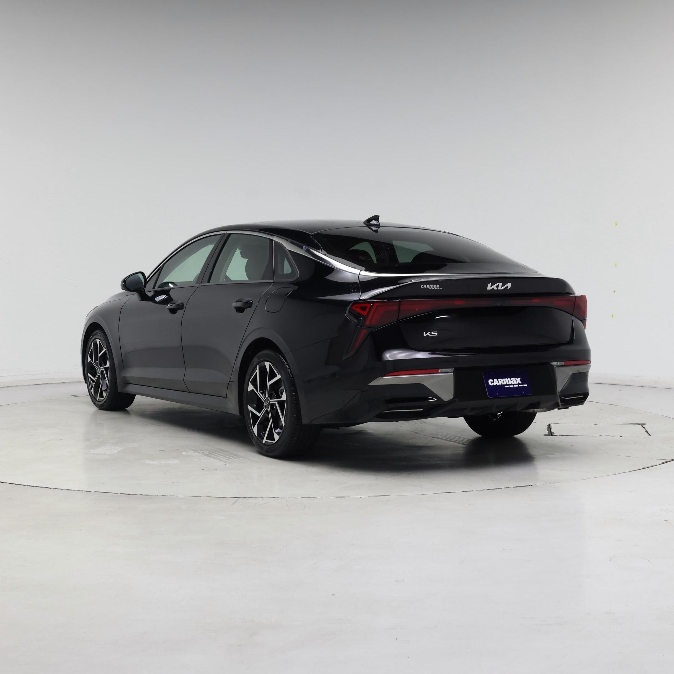 Thumbnail: 2025 Kia K5 - 2