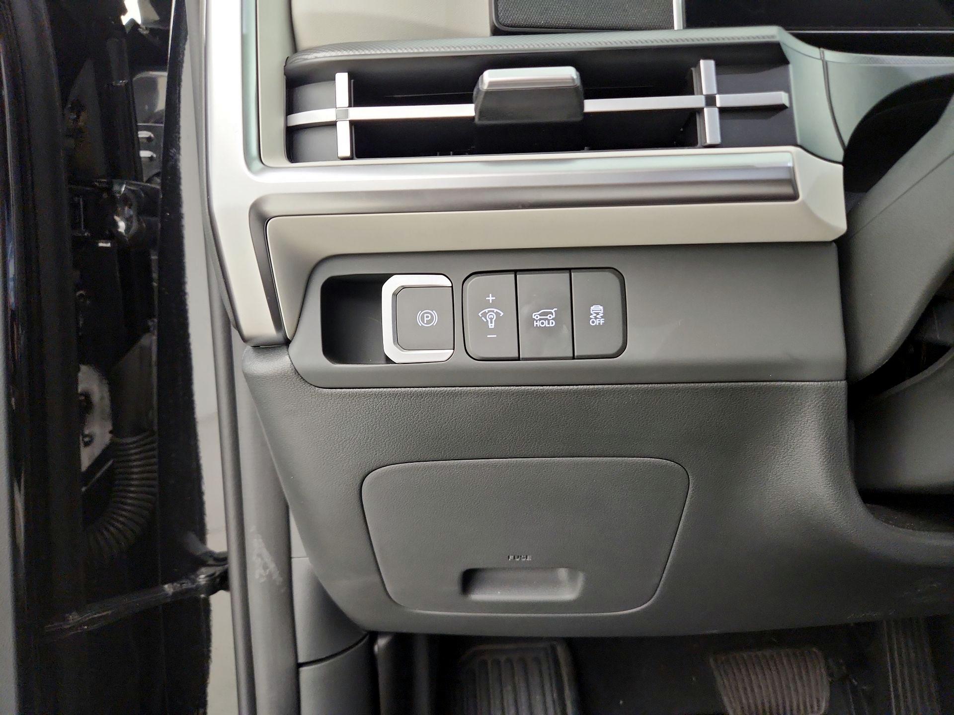 Thumbnail: 2024 Hyundai Santa Fe - 13