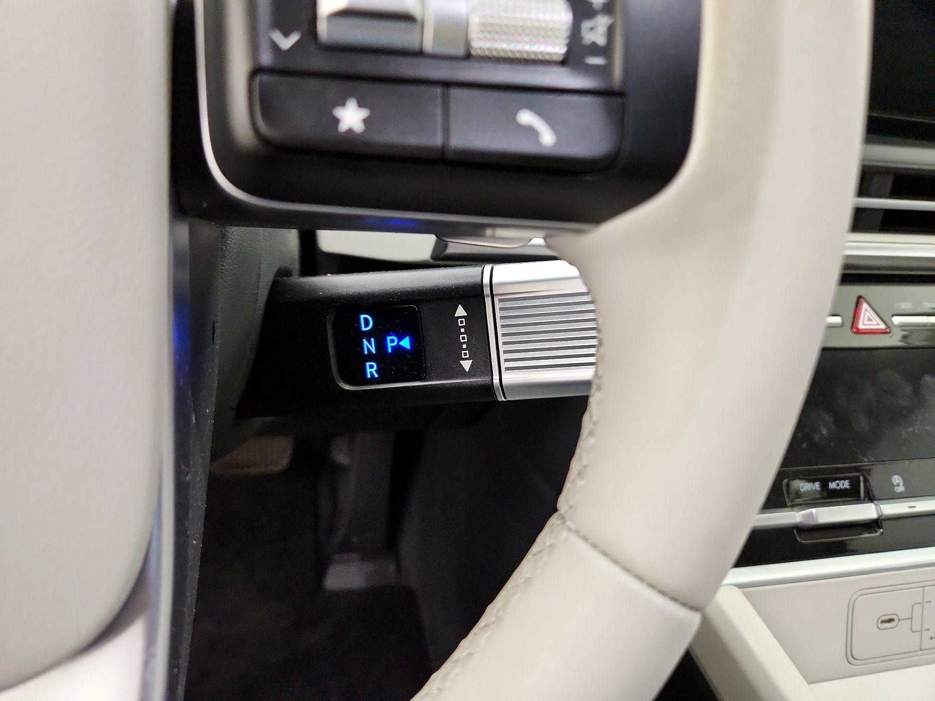 Thumbnail: 2024 Hyundai Santa Fe - 17