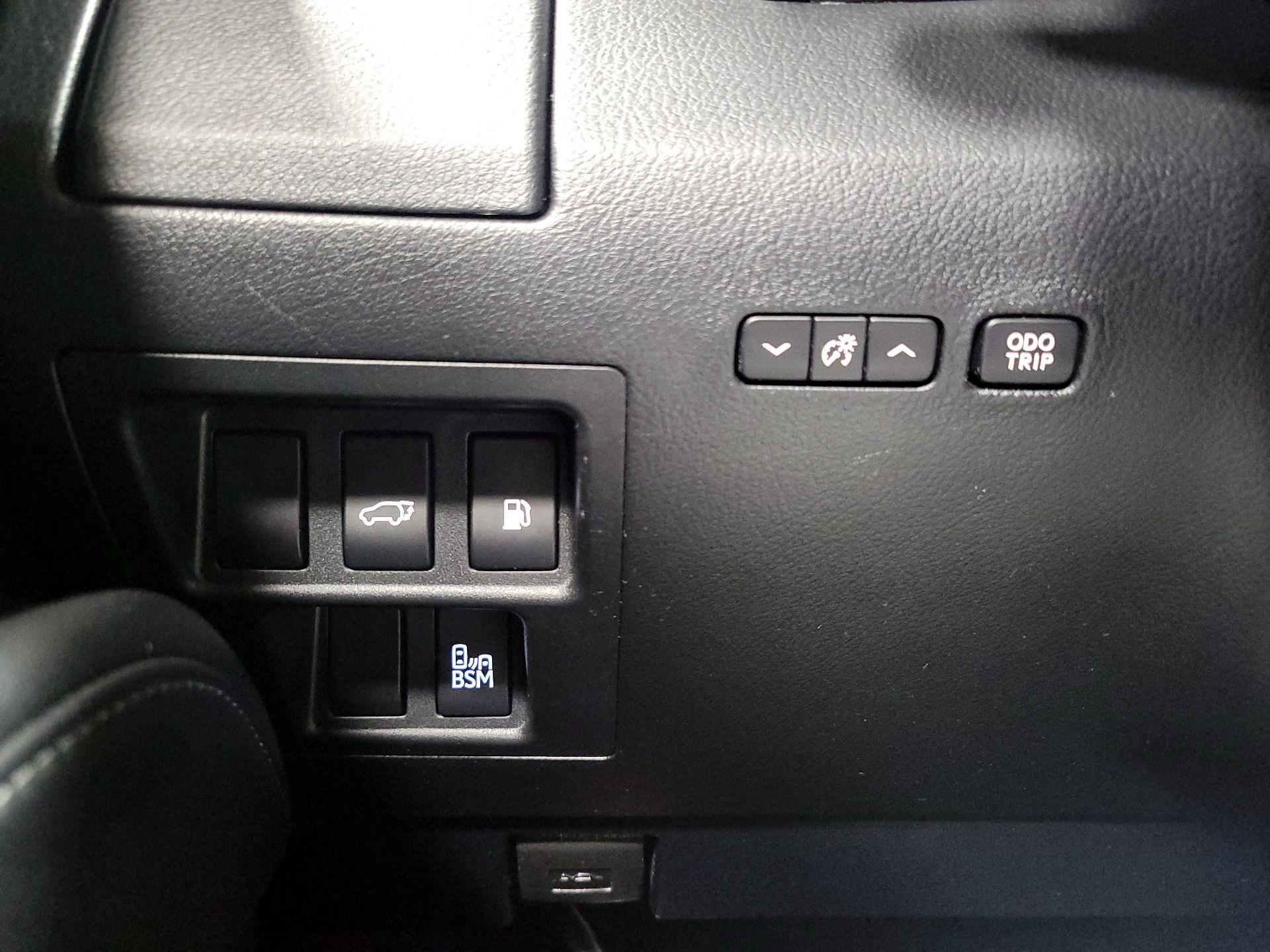 Thumbnail: 2014 Lexus RX - 13