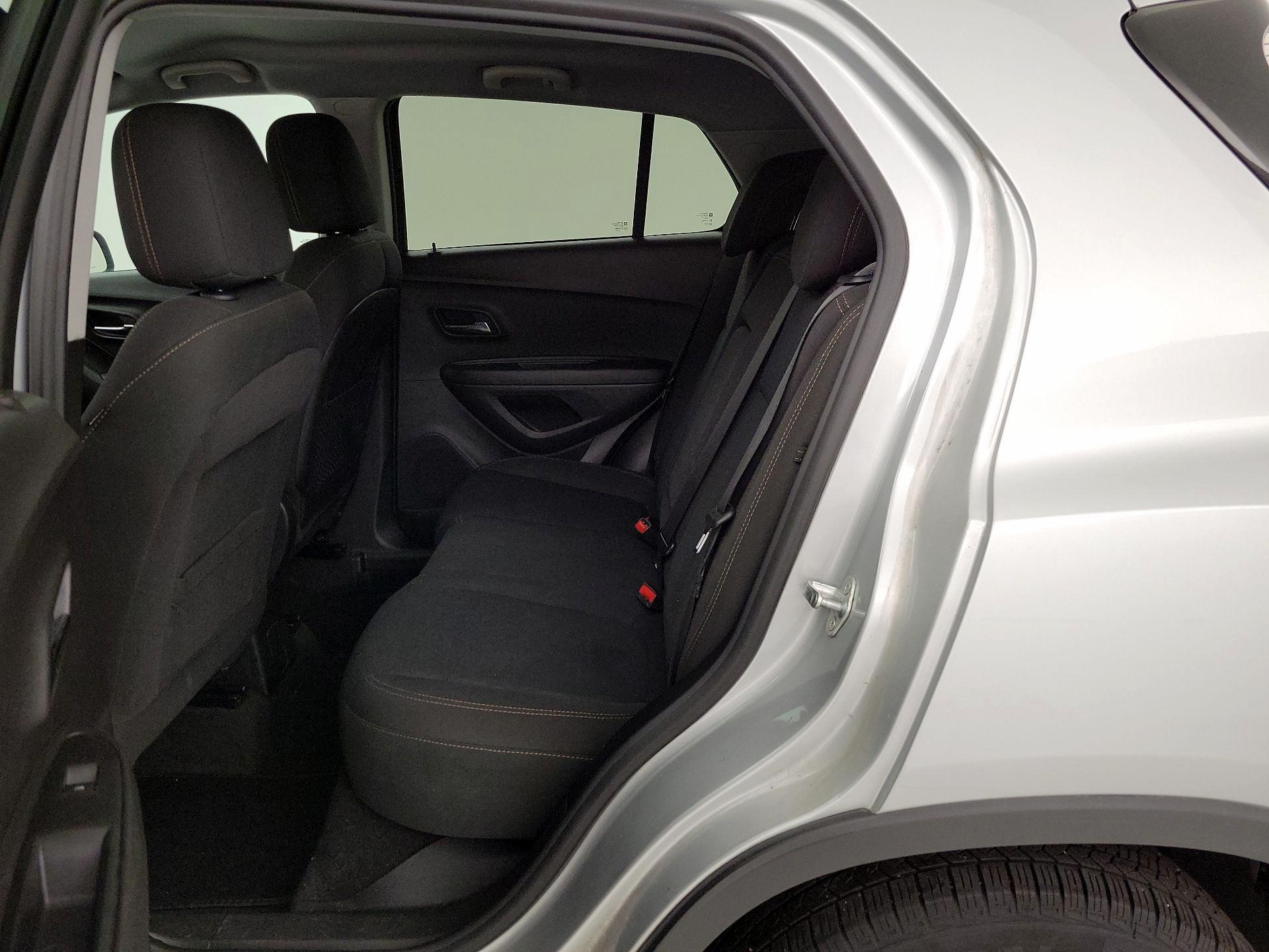 Thumbnail: 2020 Chevrolet Trax - 19