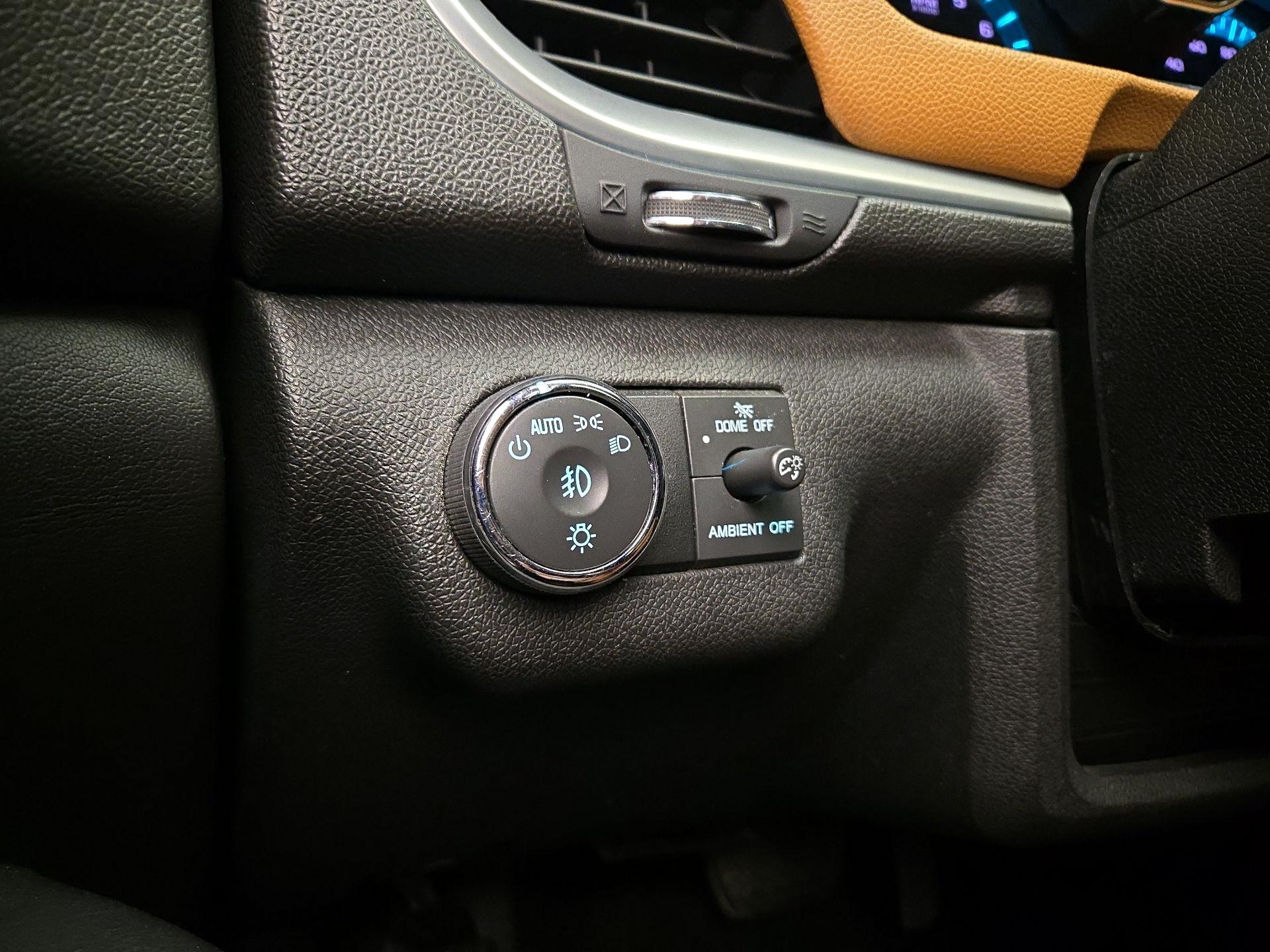 Thumbnail: 2014 Chevrolet Traverse - 13
