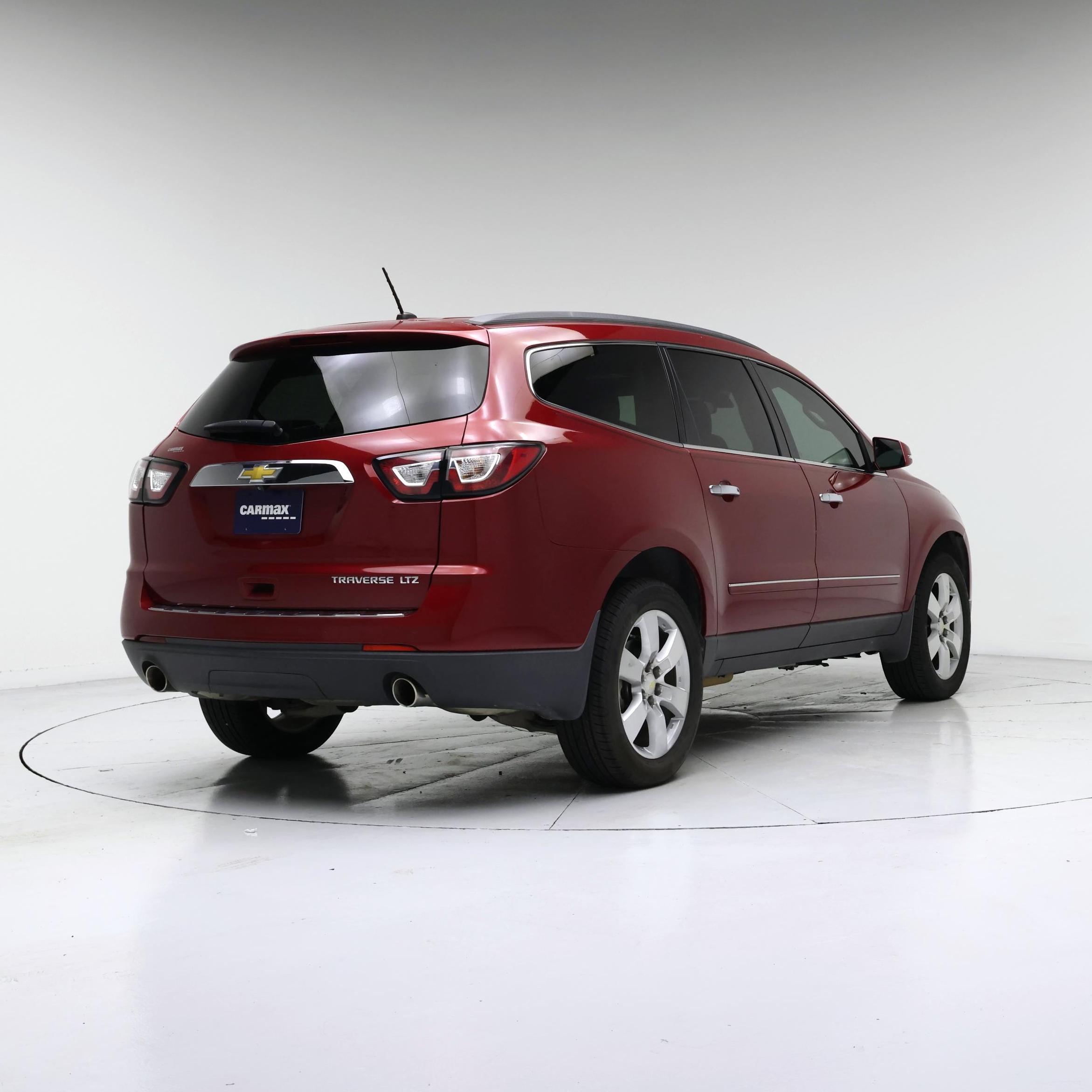 Thumbnail: 2014 Chevrolet Traverse - 8
