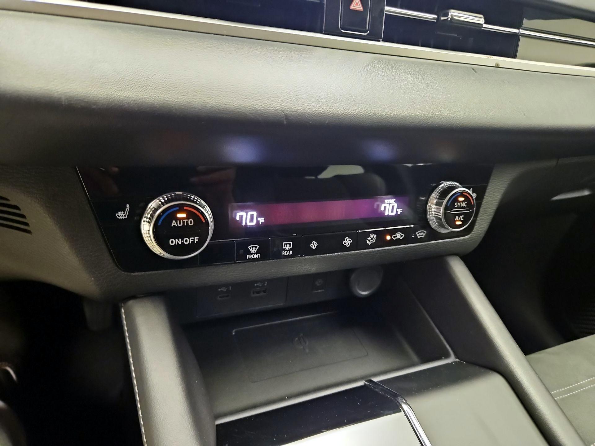 Thumbnail: 2024 Mitsubishi Outlander - 17