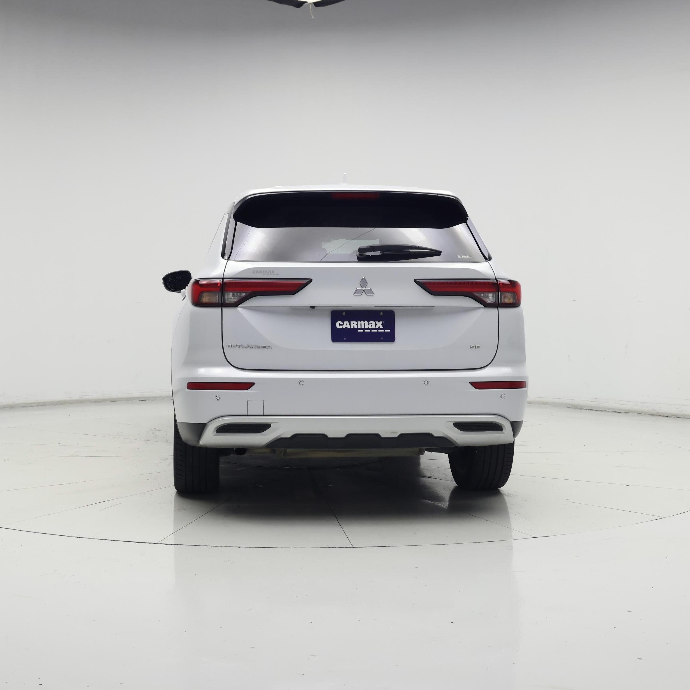 Thumbnail: 2024 Mitsubishi Outlander - 6