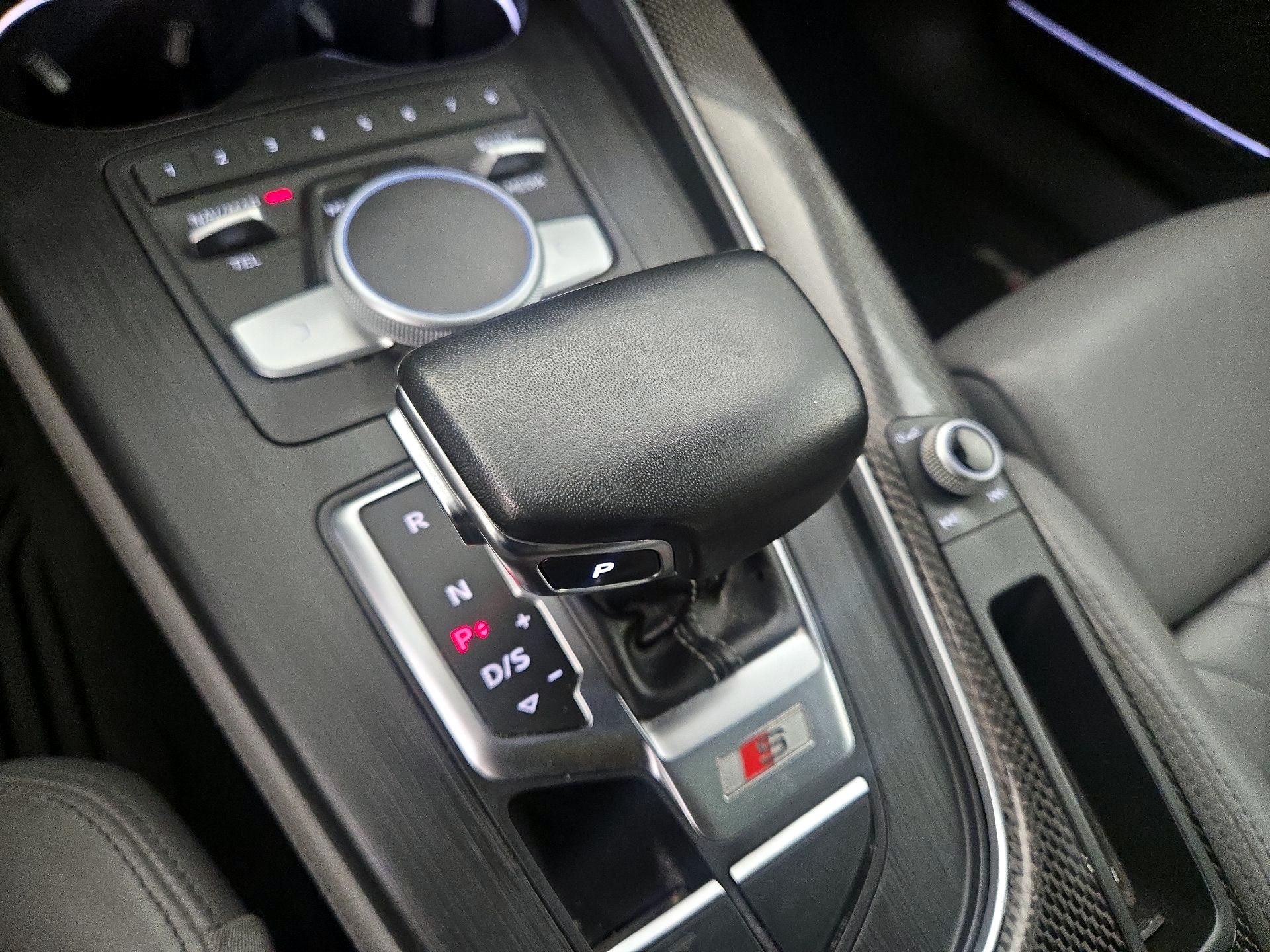 Thumbnail: 2018 Audi S4 - 18