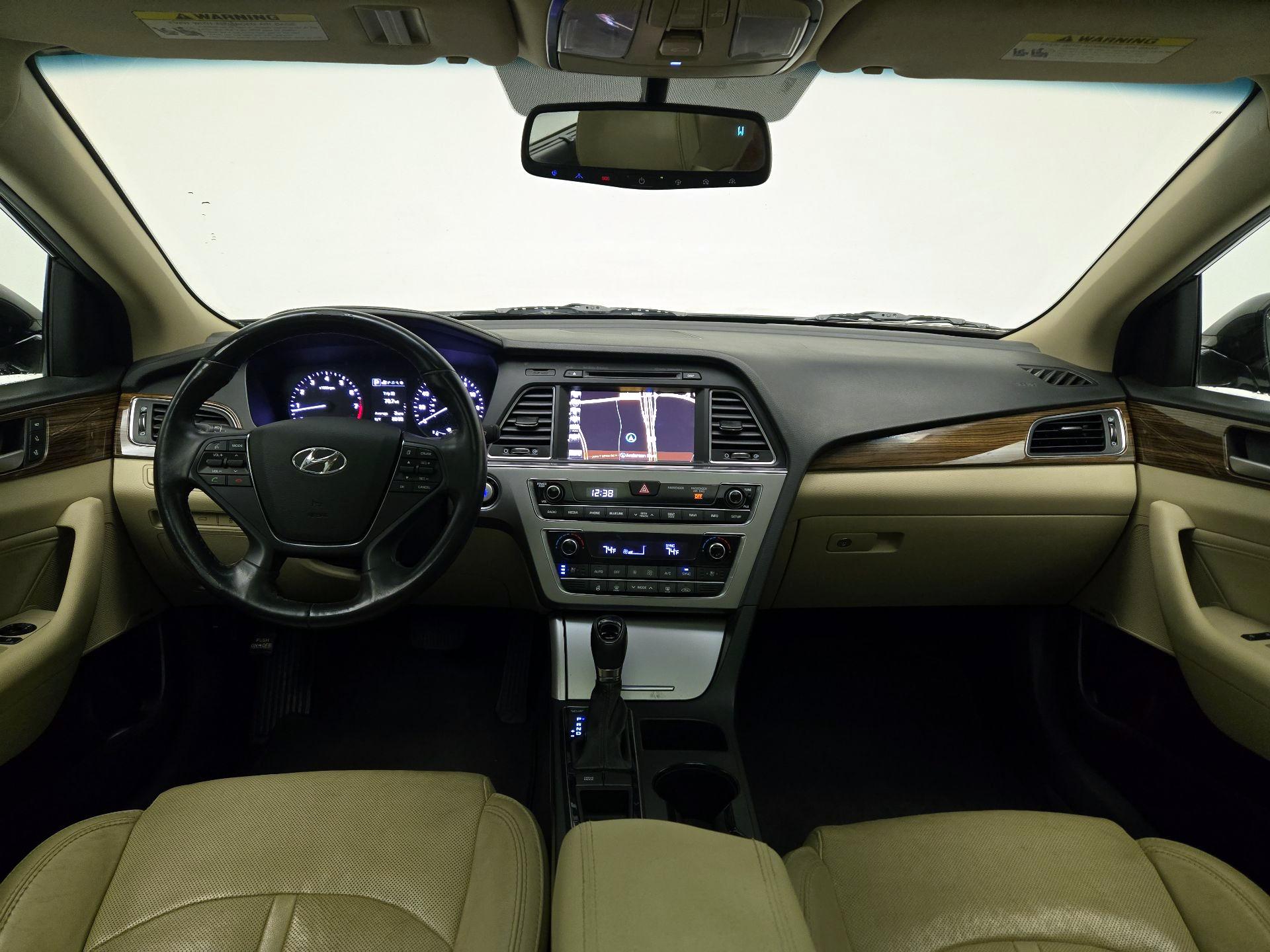 Thumbnail: 2016 Hyundai Sonata - 9