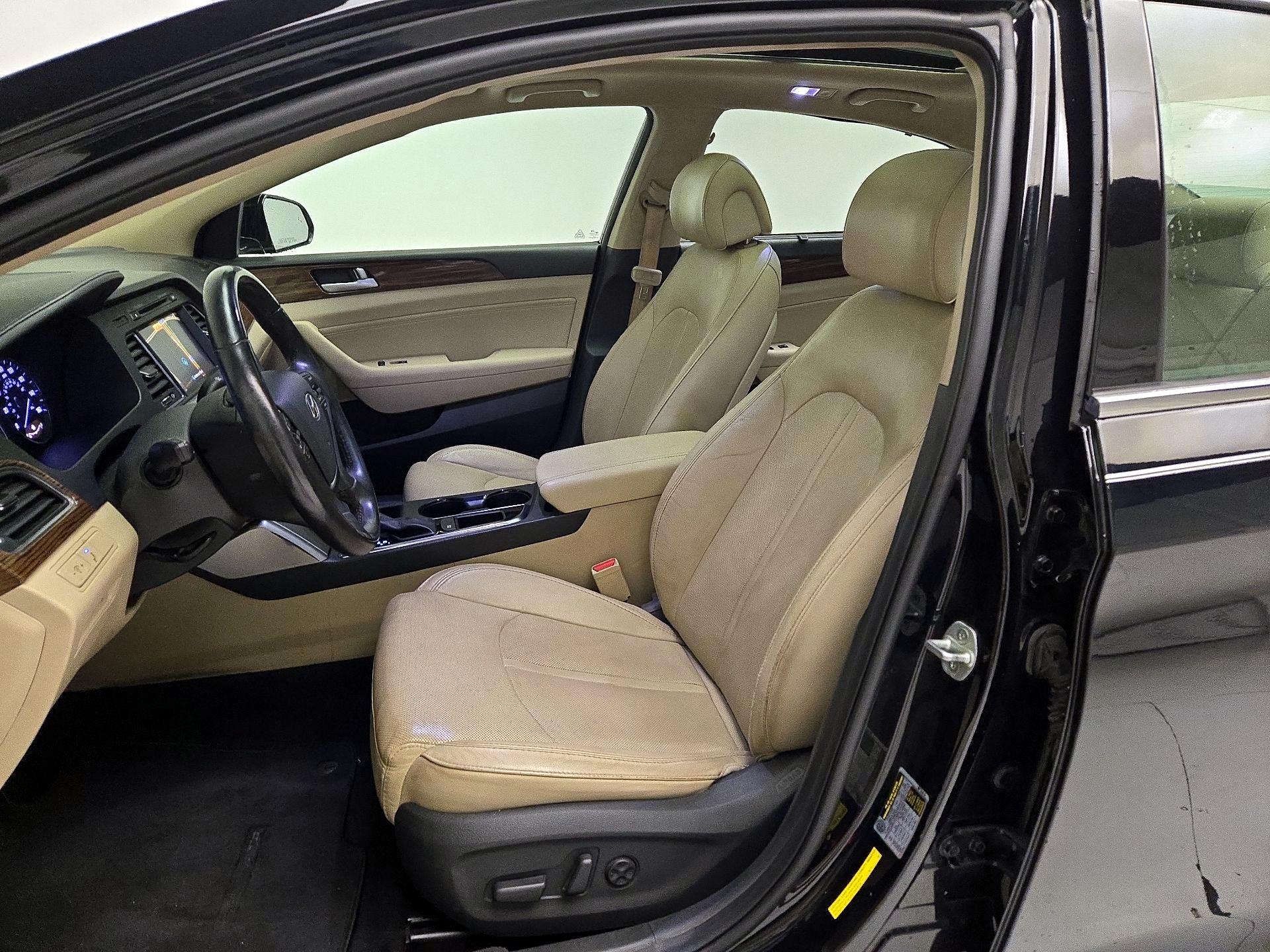 Thumbnail: 2016 Hyundai Sonata - 11