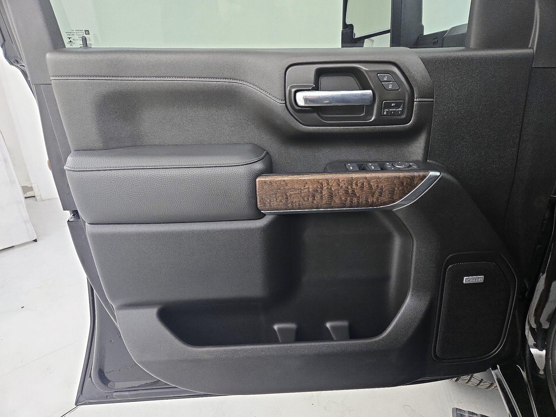 Thumbnail: 2022 GMC Sierra 2500 - 12