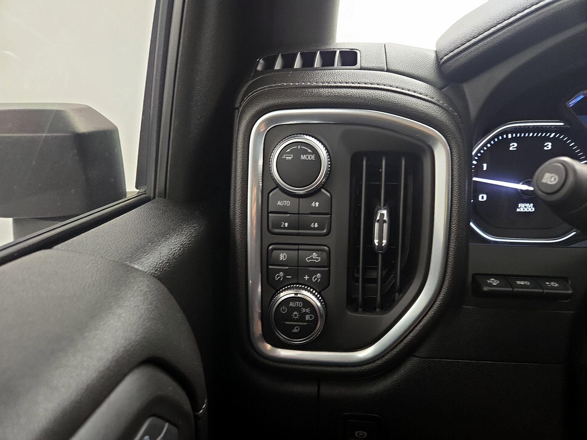 Thumbnail: 2022 GMC Sierra 2500 - 13