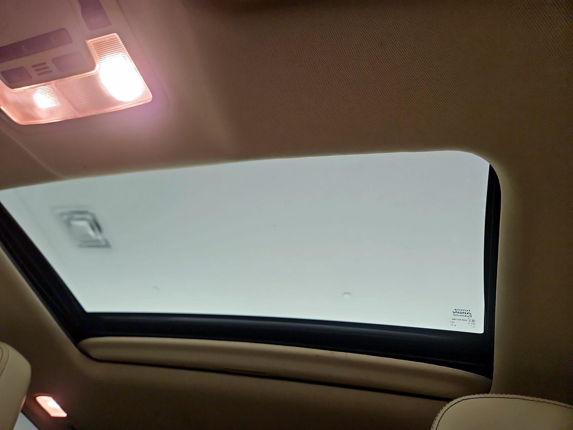 Thumbnail: 2016 Toyota Highlander - 19