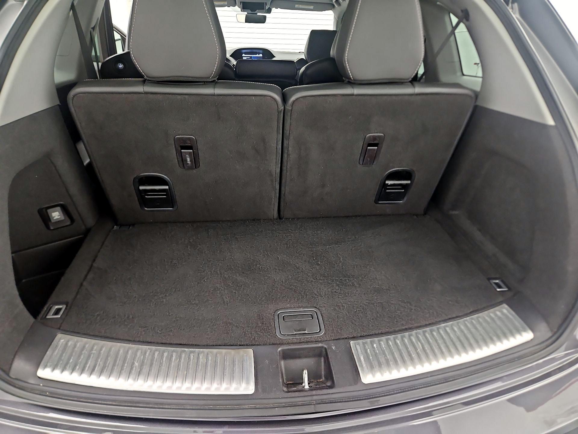 Thumbnail: 2019 Acura MDX - 20