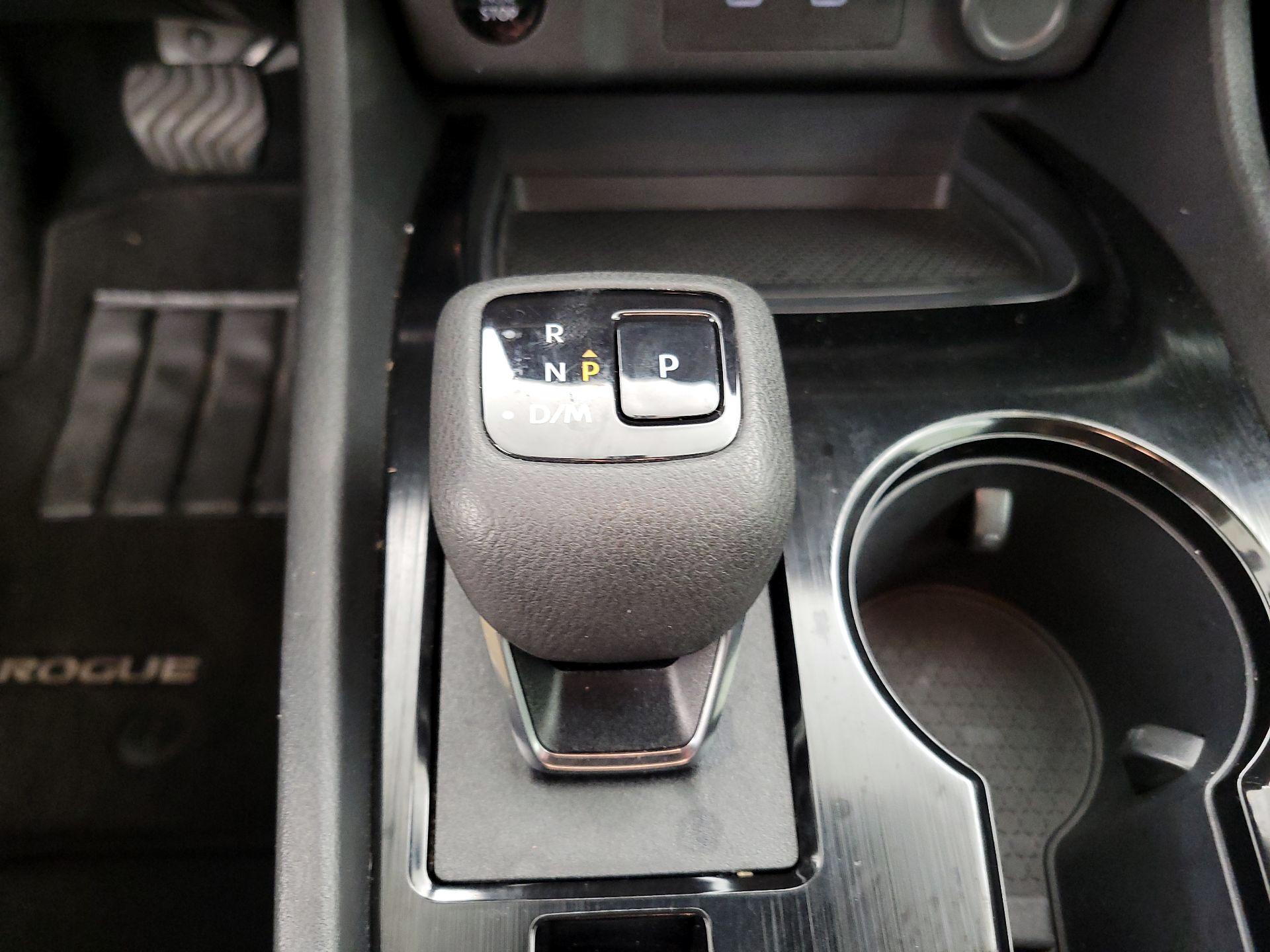 Thumbnail: 2025 Nissan Rogue - 17