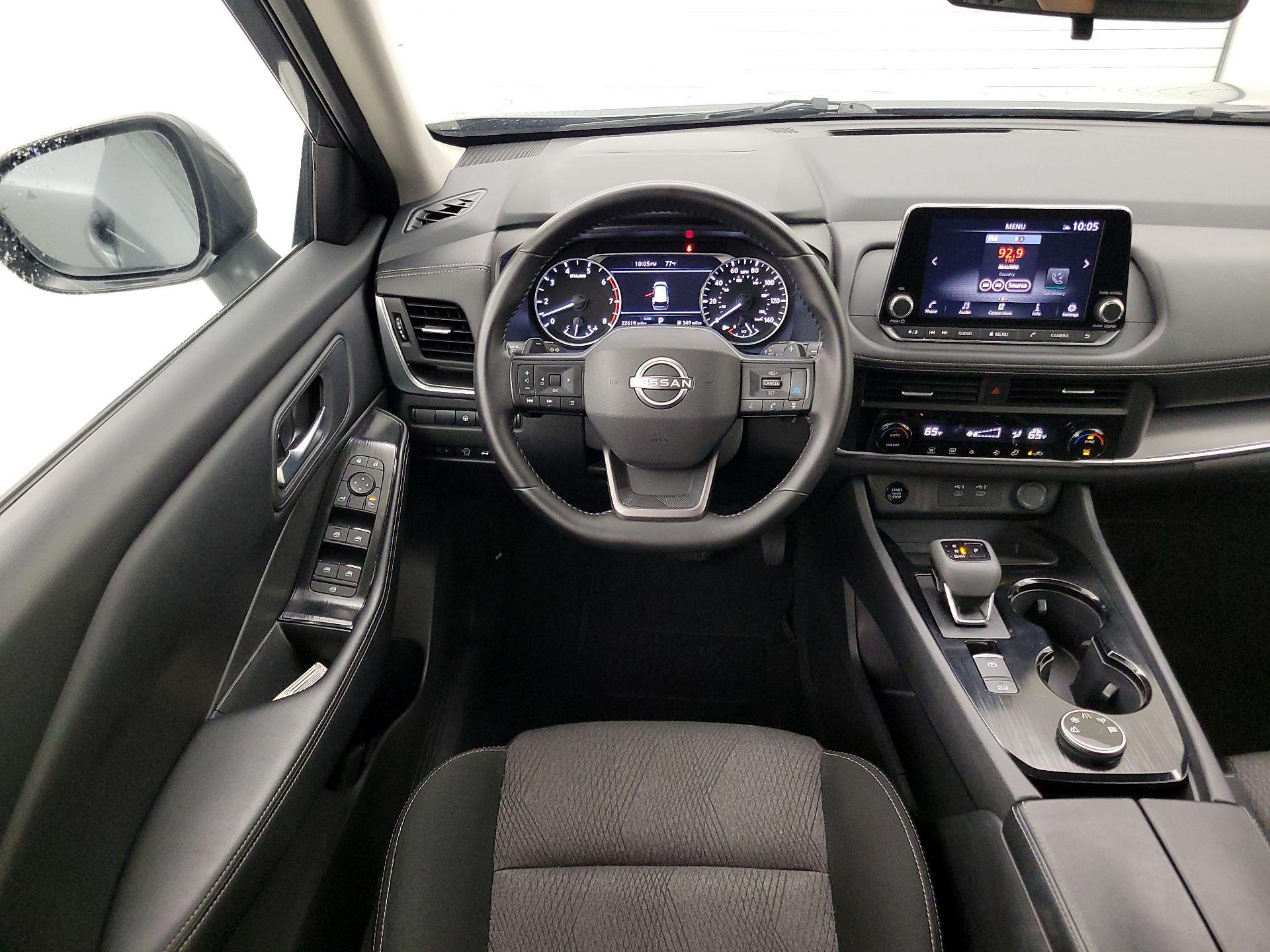 Thumbnail: 2025 Nissan Rogue - 10