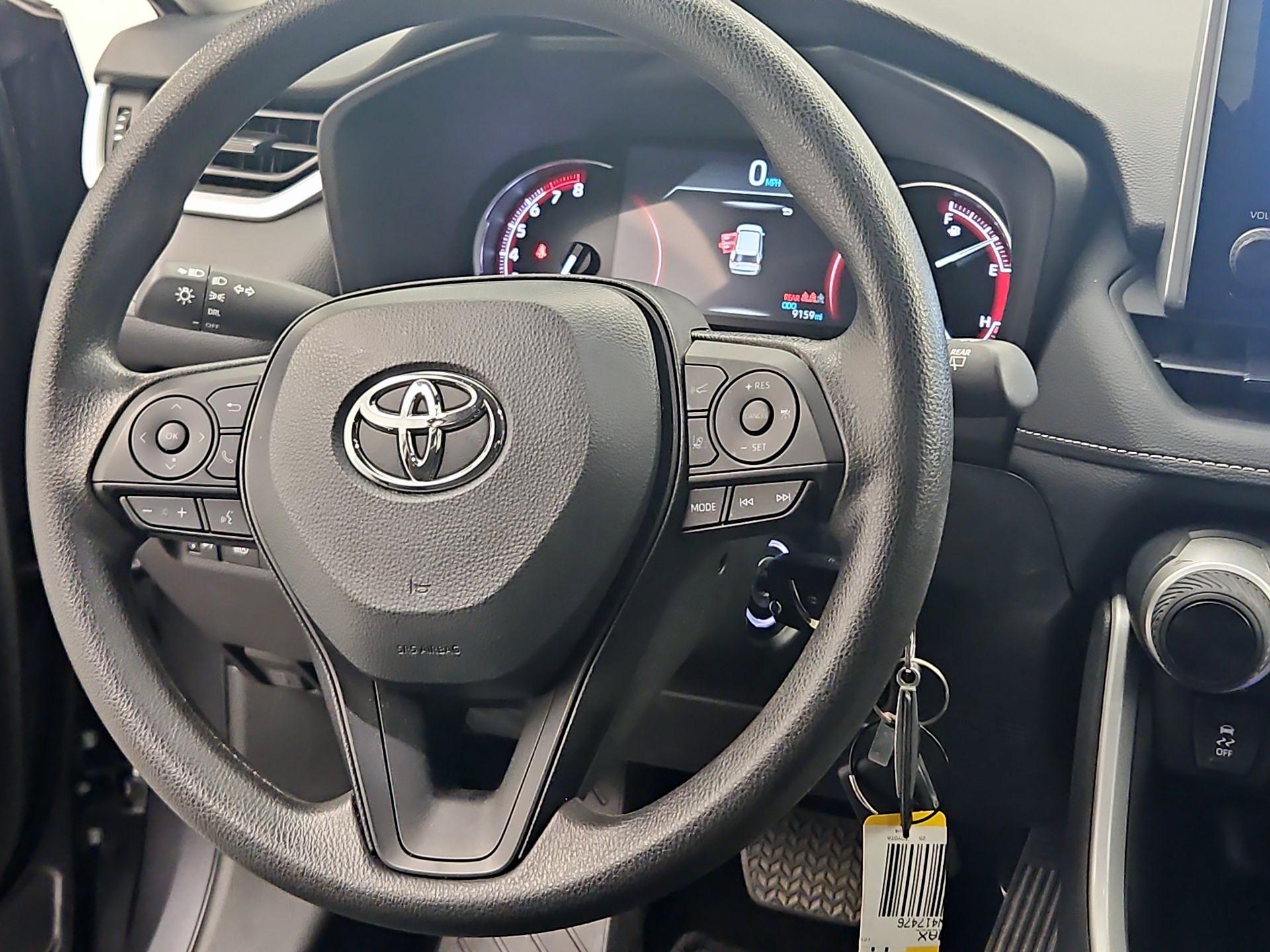 Thumbnail: 2025 Toyota RAV4 - 10