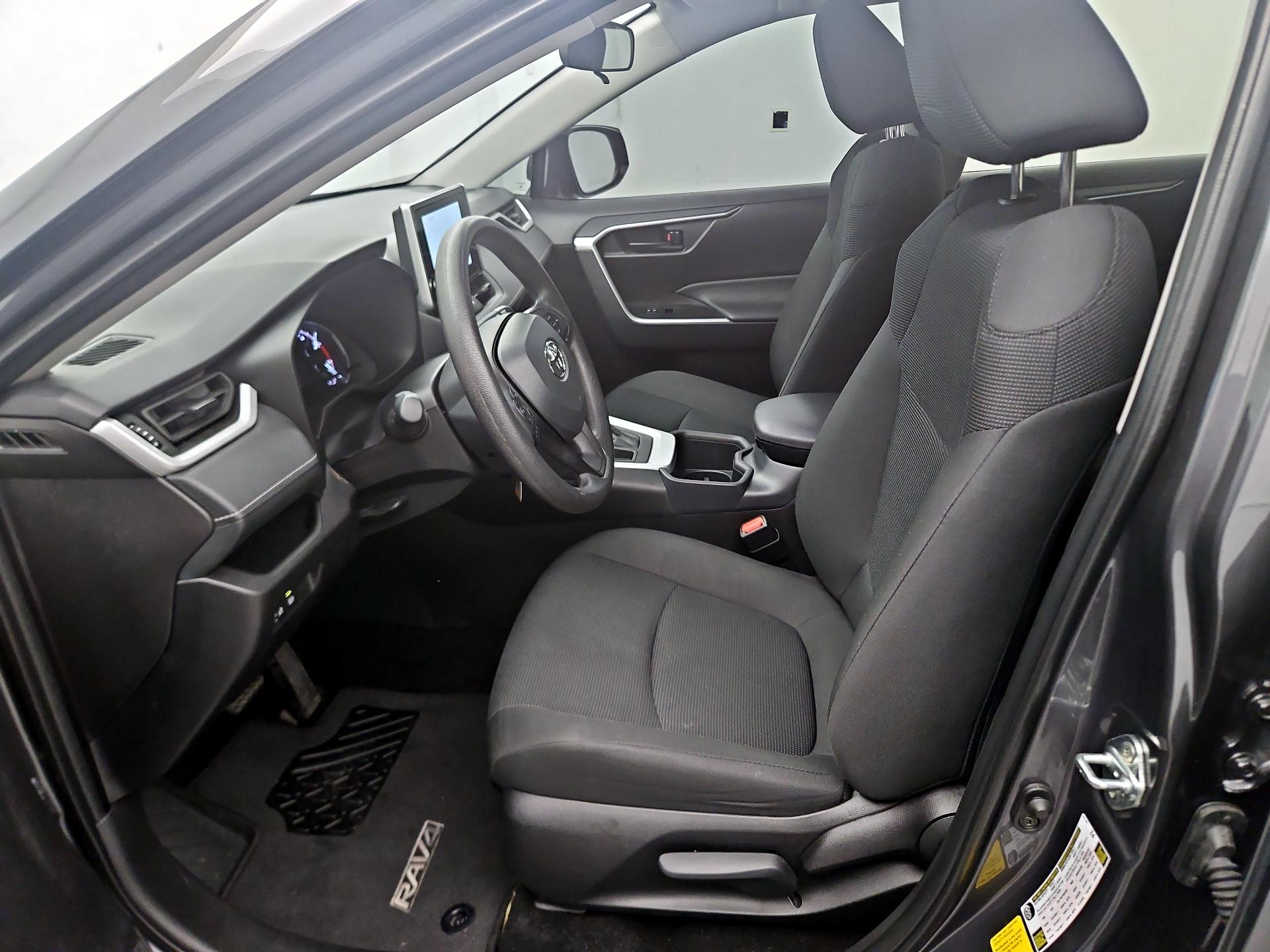 Thumbnail: 2025 Toyota RAV4 - 11