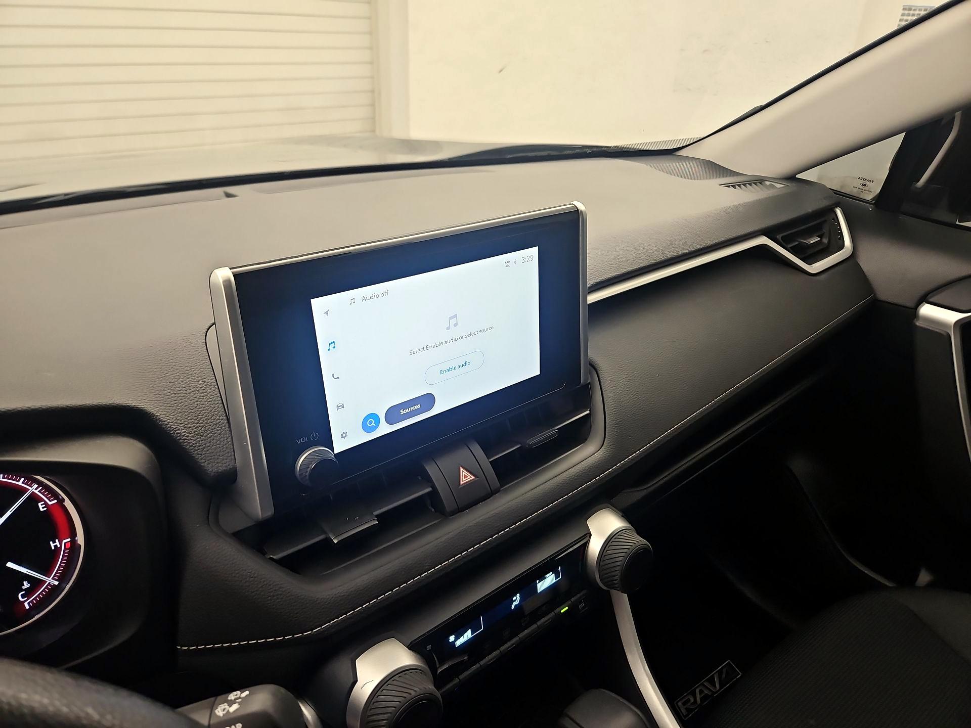 Thumbnail: 2025 Toyota RAV4 - 13