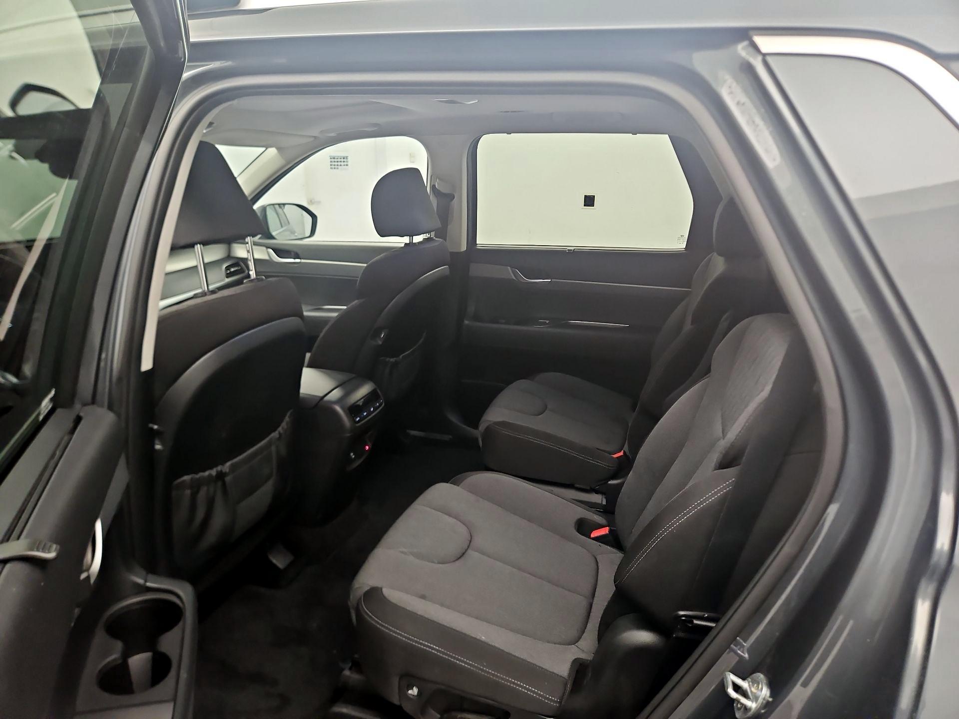 Thumbnail: 2022 Hyundai Palisade - 16