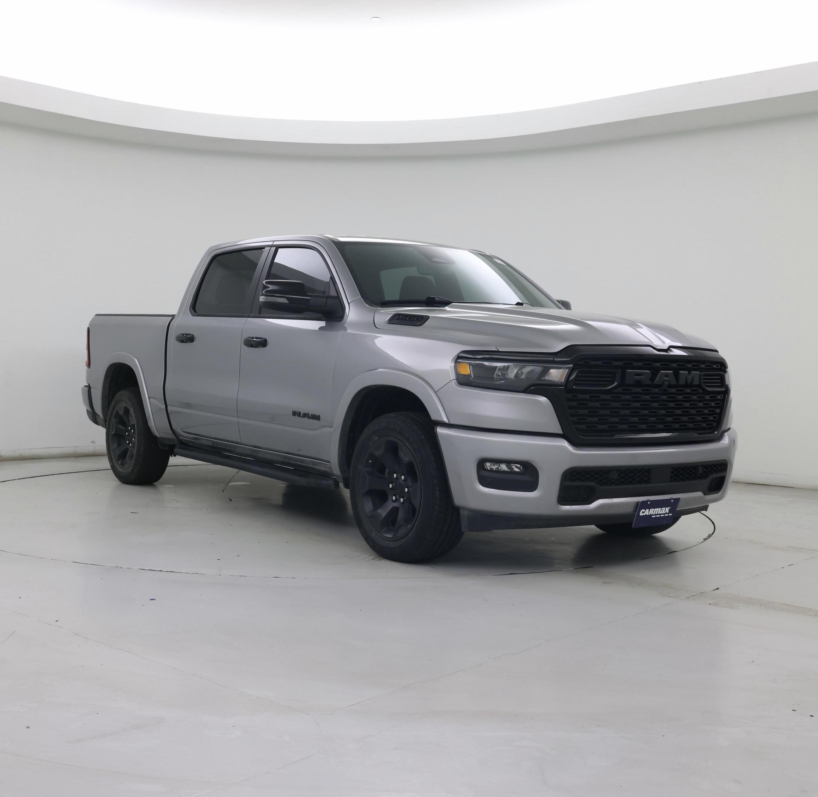 2025 RAM 1500 Plata Camioneta  Automática