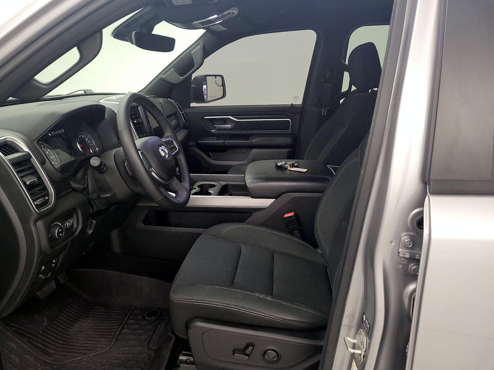 Thumbnail: 2025 RAM 1500 - 11