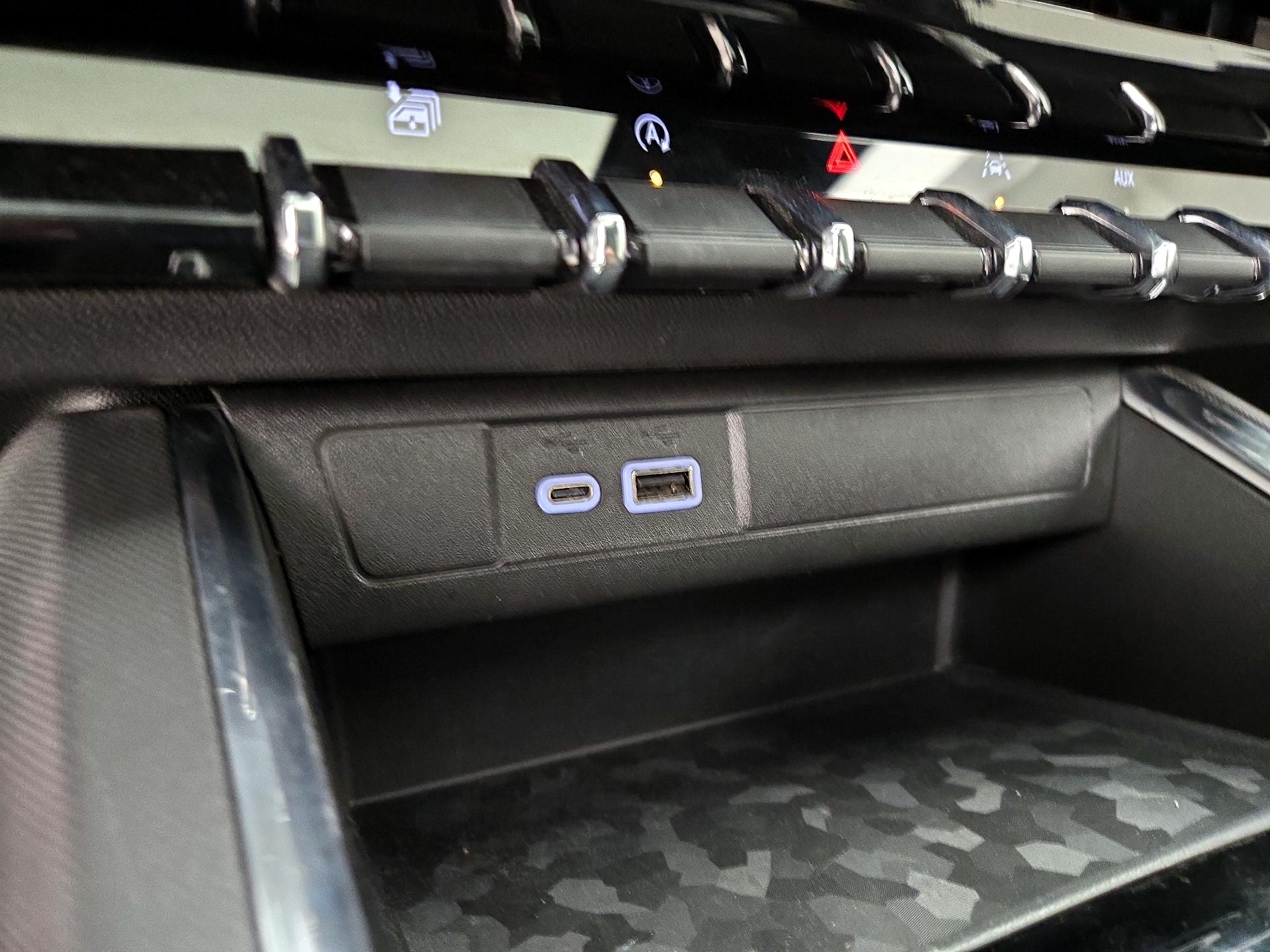 Thumbnail: 2024 GMC Canyon - 18