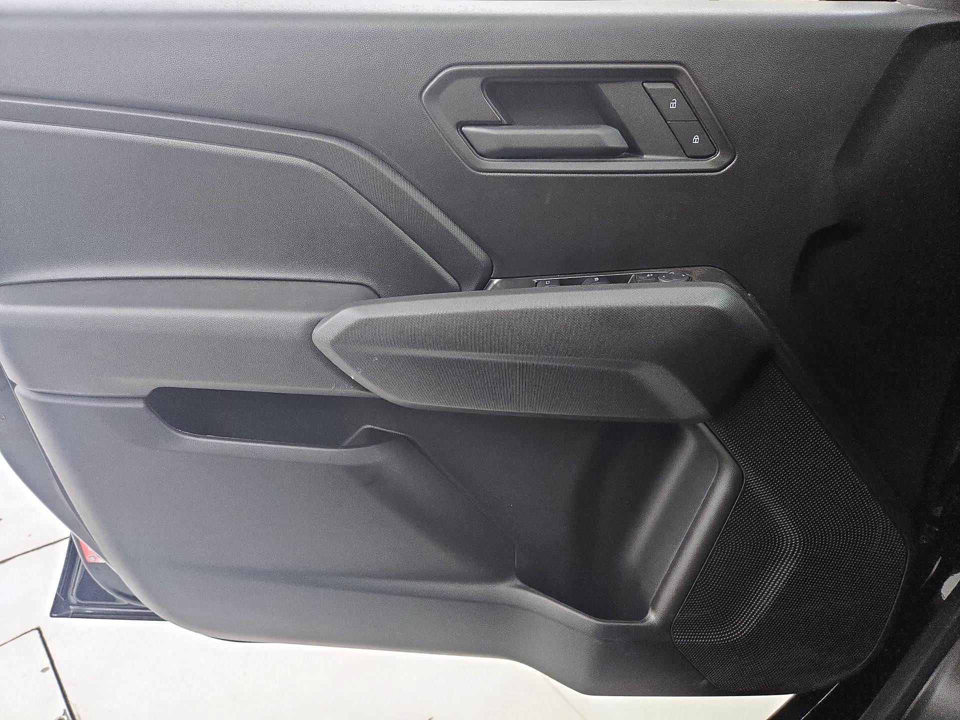 Thumbnail: 2026 Chevrolet Colorado - 12