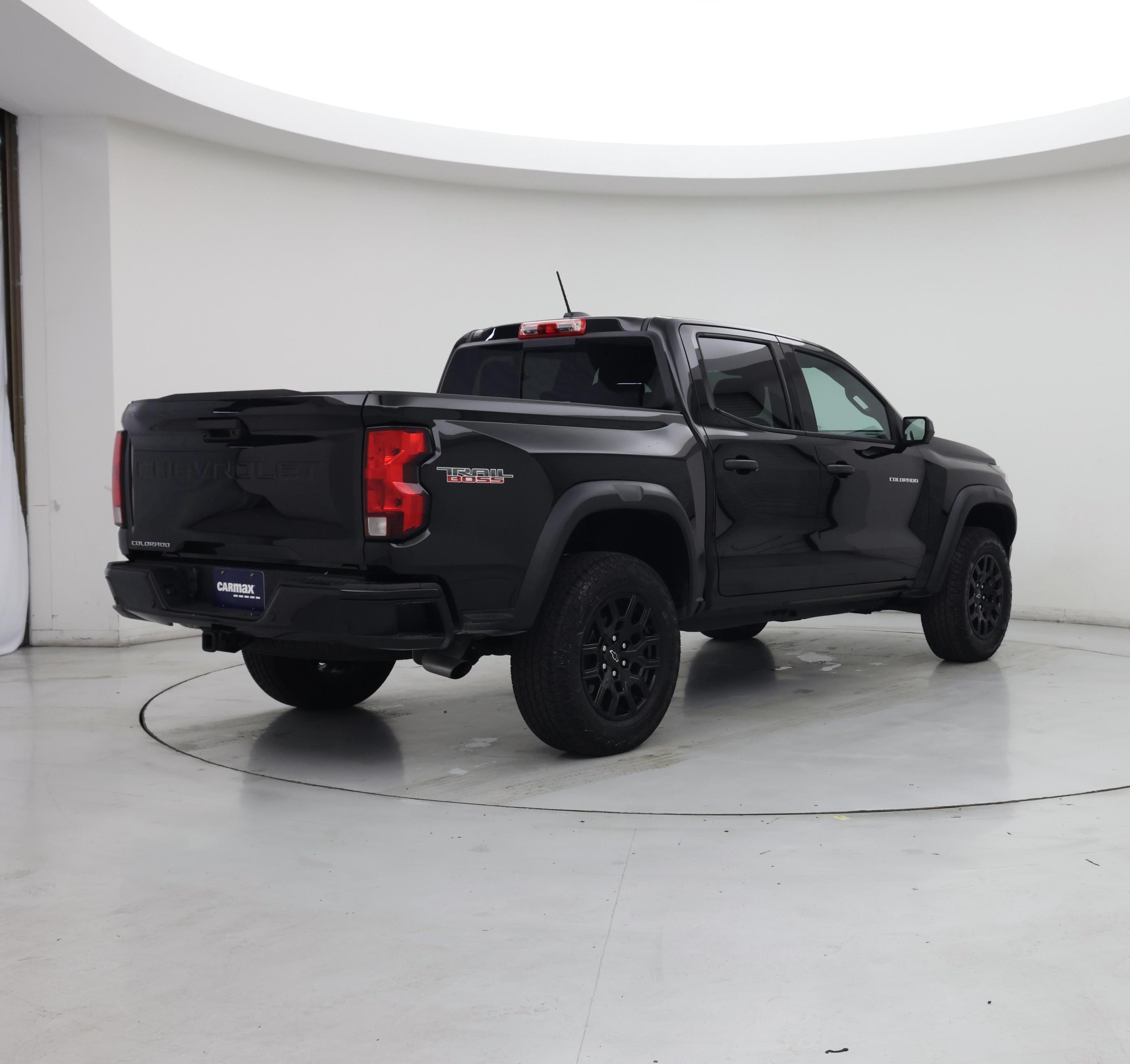 Thumbnail: 2026 Chevrolet Colorado - 8