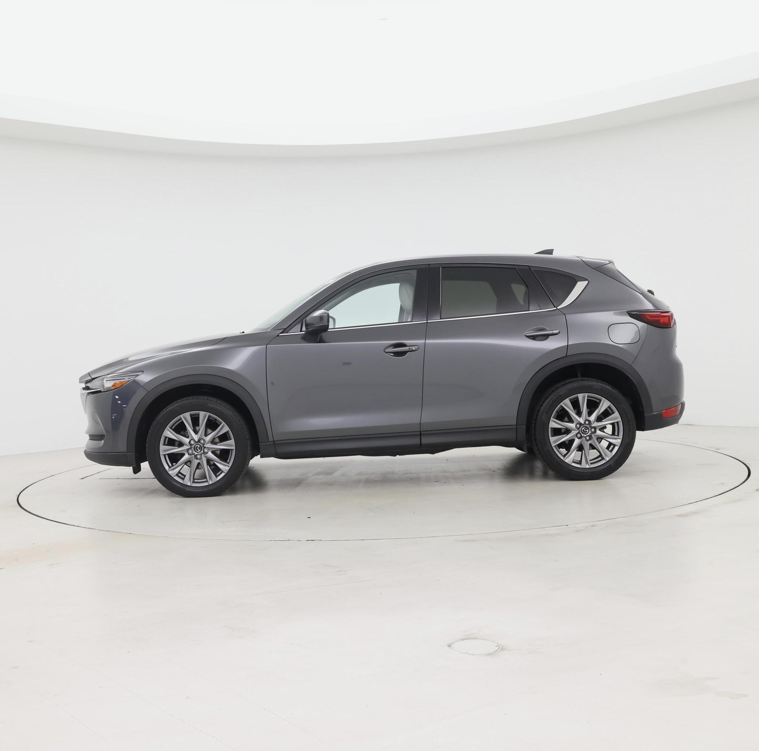 Thumbnail: 2021 Mazda CX-5 - 3