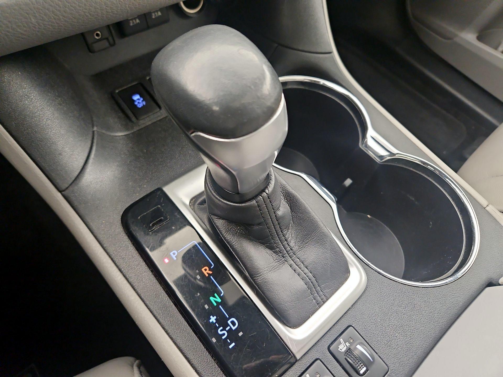 Thumbnail: 2017 Toyota Highlander - 17